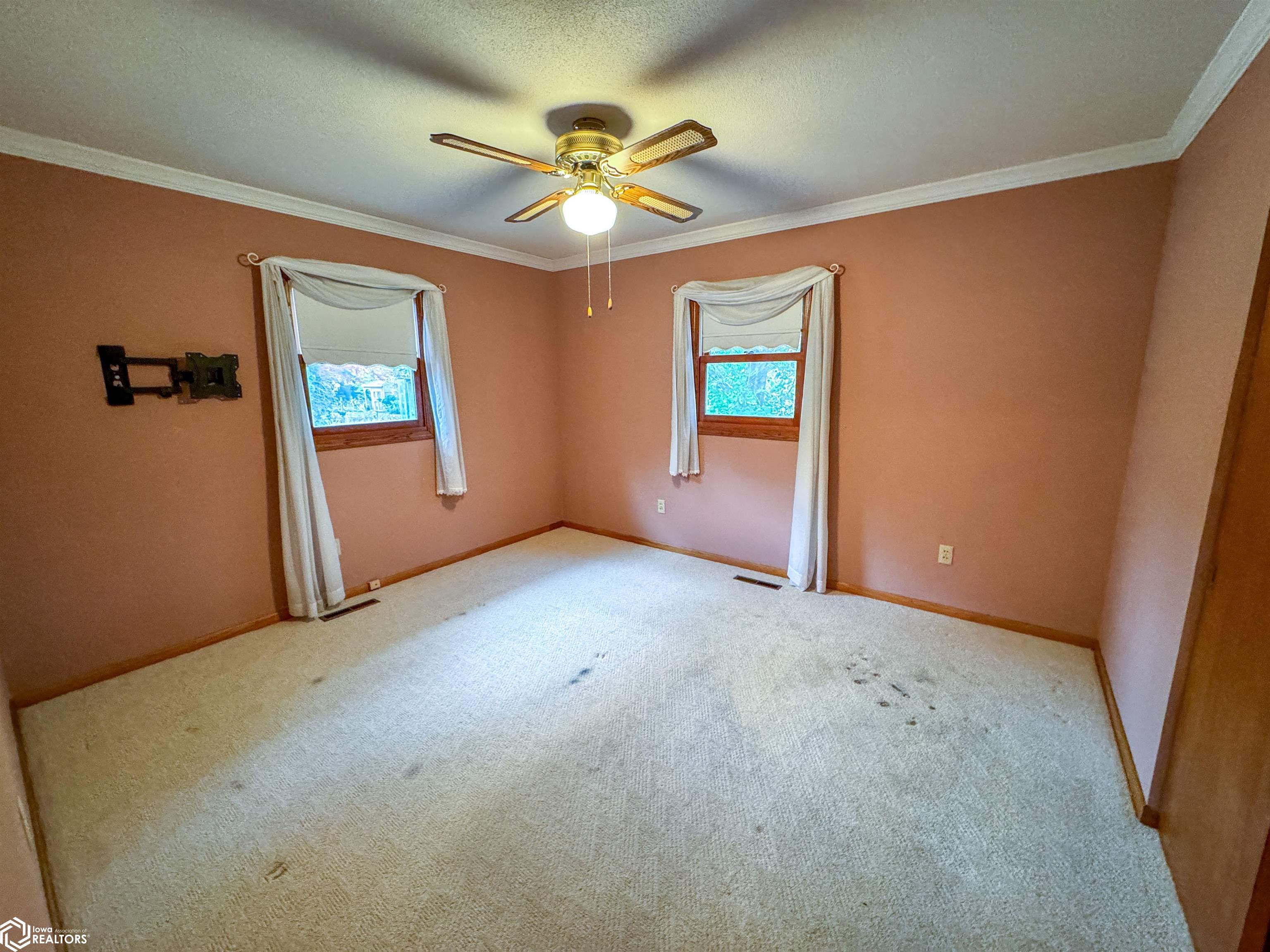 1009 1st Street, Hampton, Iowa image 14