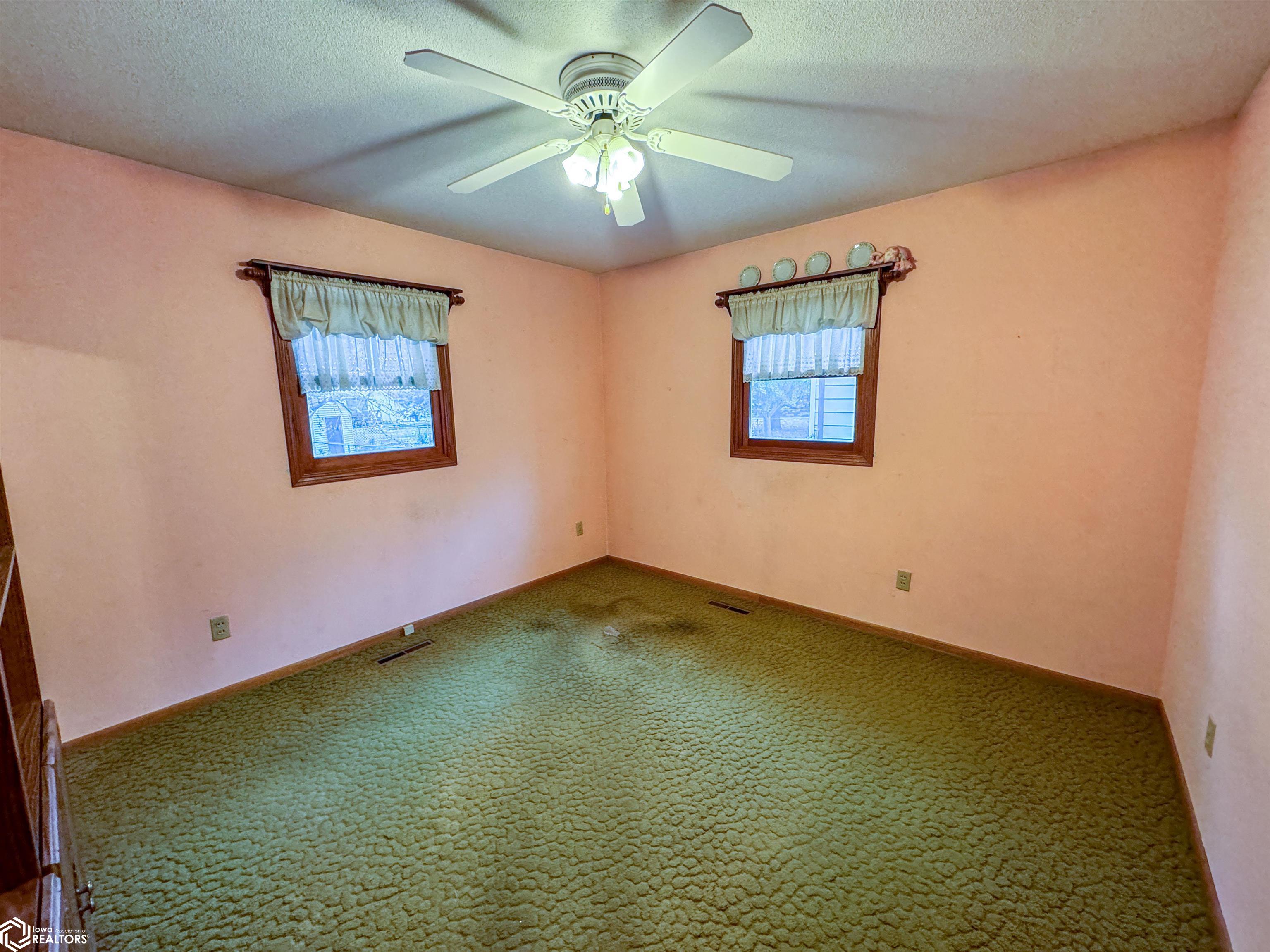 1009 1st Street, Hampton, Iowa image 15