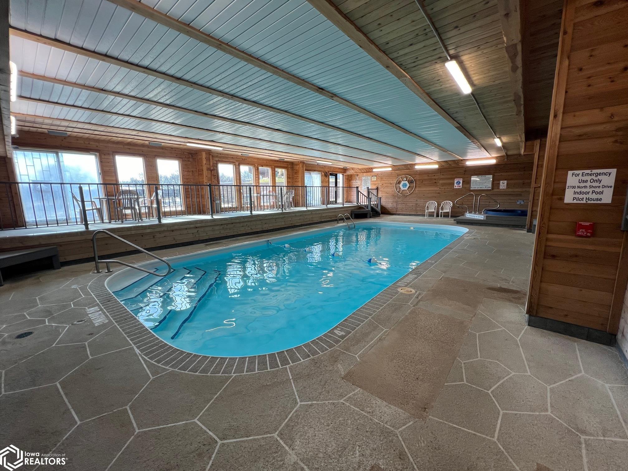2700 N Shore Drive #F3-27, Clear Lake, Iowa image 16