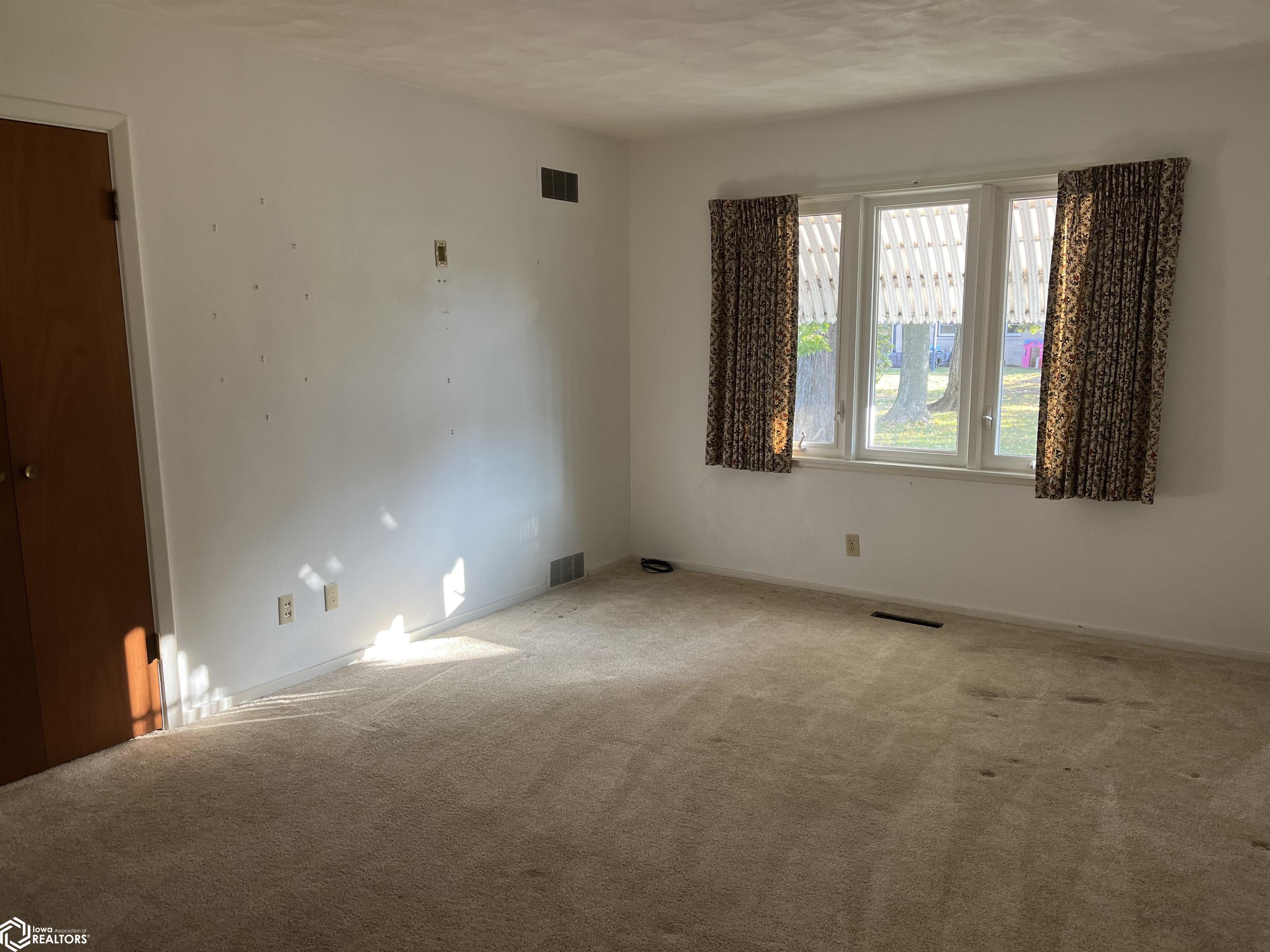 816 Hagemann Avenue, Burlington, Iowa image 18