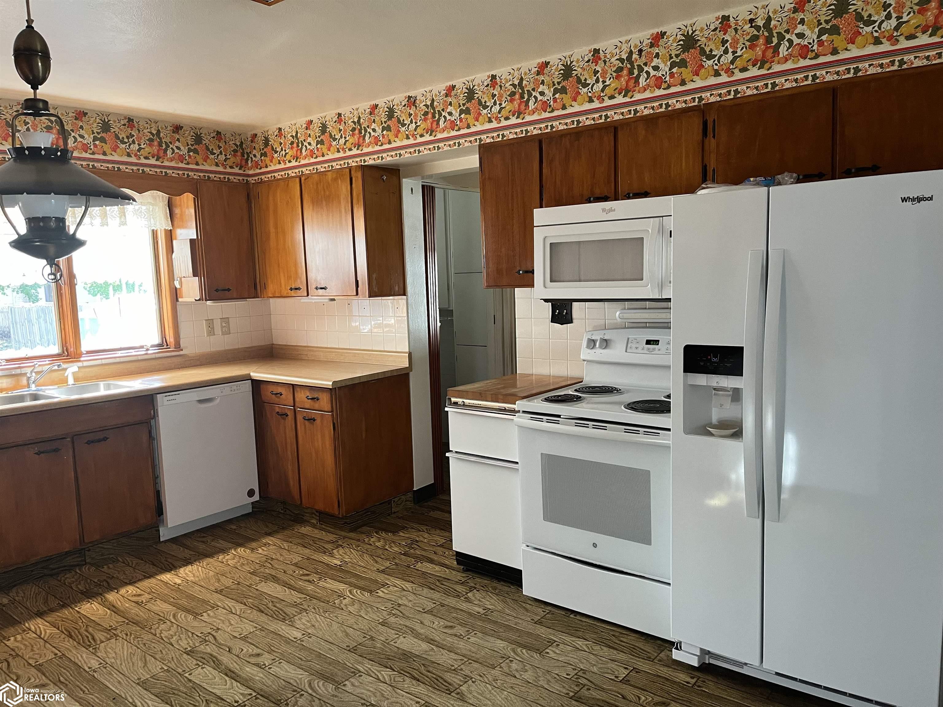 816 Hagemann Avenue, Burlington, Iowa image 8