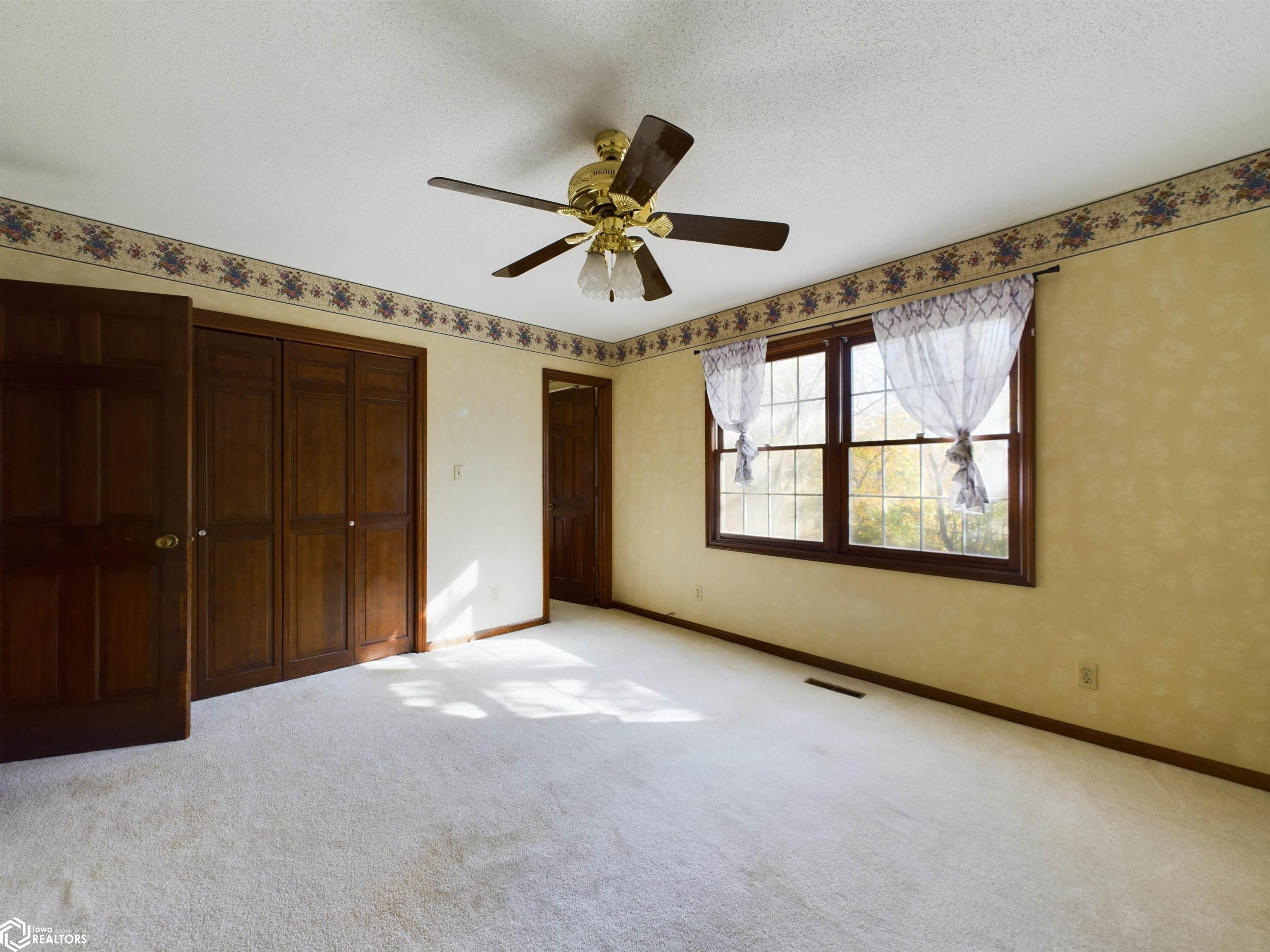 304 Pike Road, Ottumwa, Iowa image 11