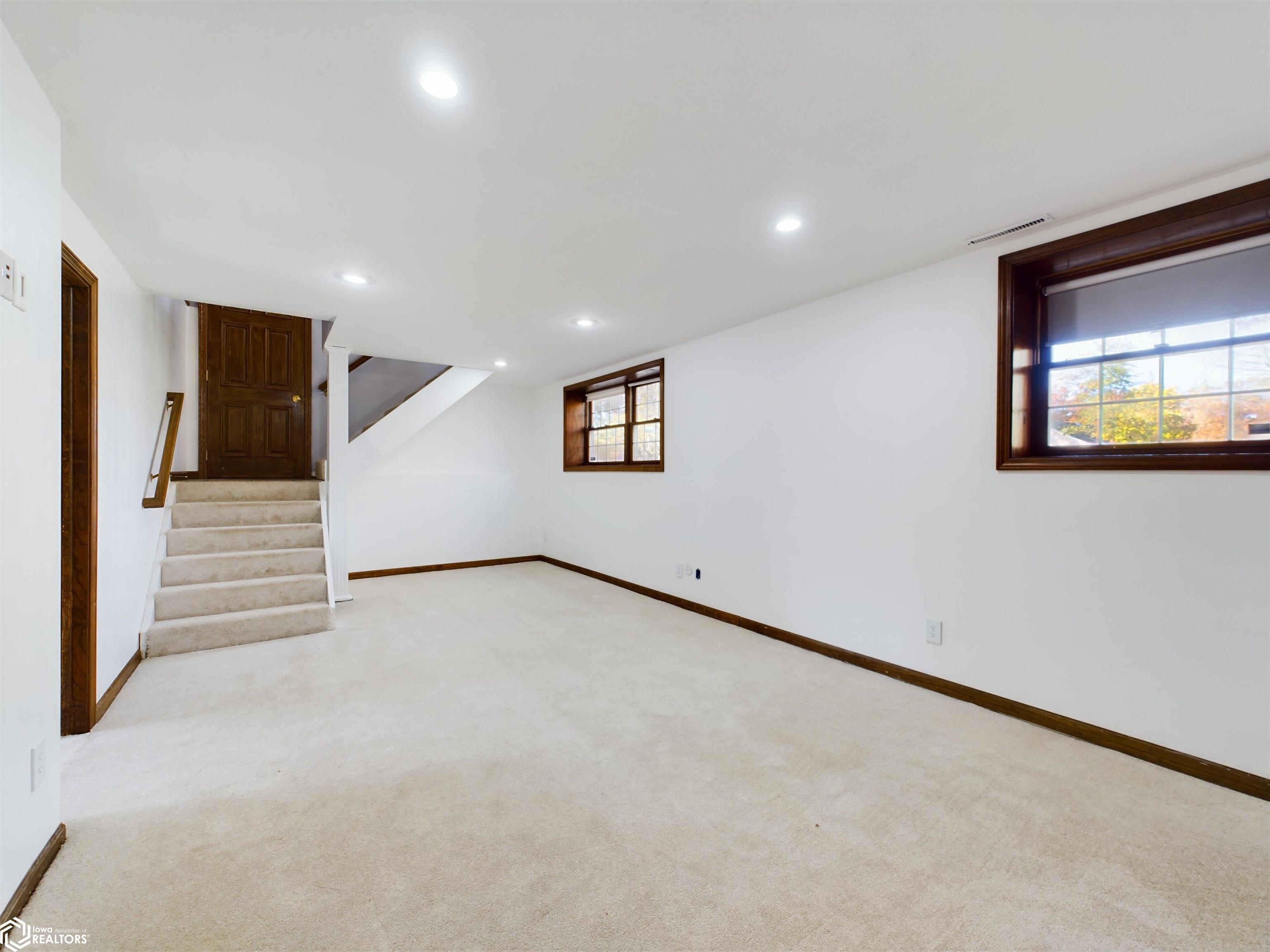 304 Pike Road, Ottumwa, Iowa image 16