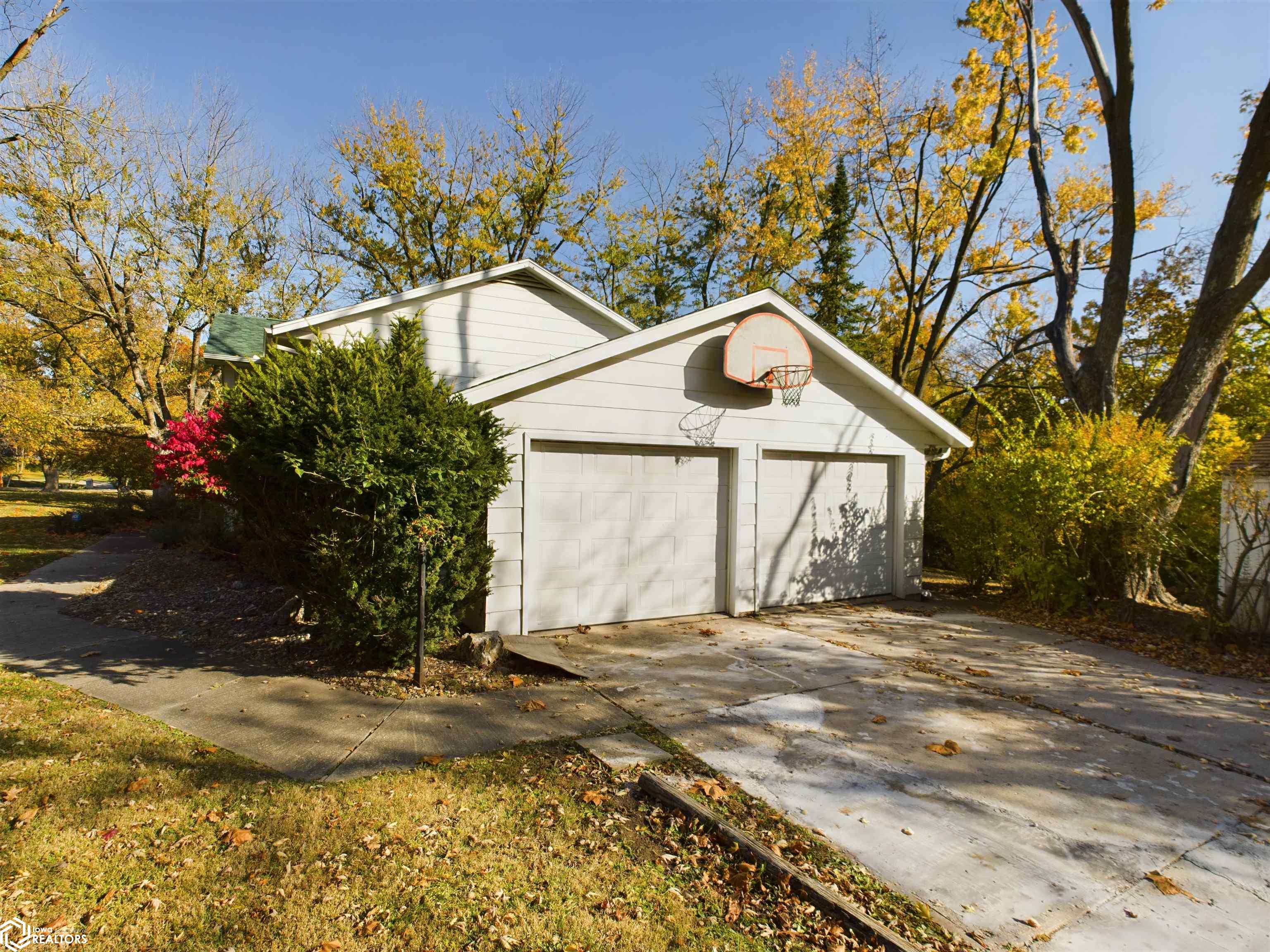 304 Pike Road, Ottumwa, Iowa image 31