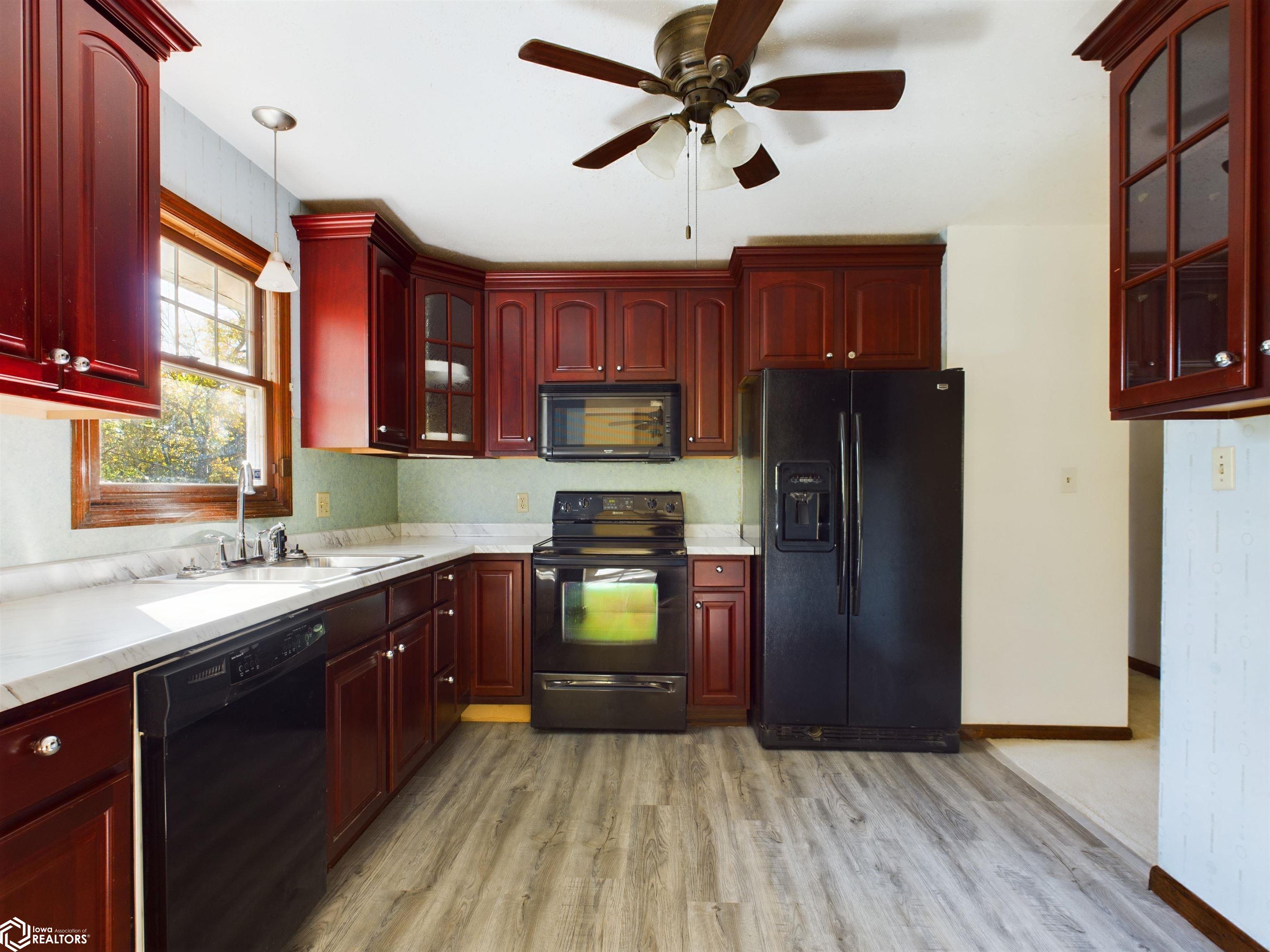 304 Pike Road, Ottumwa, Iowa image 8