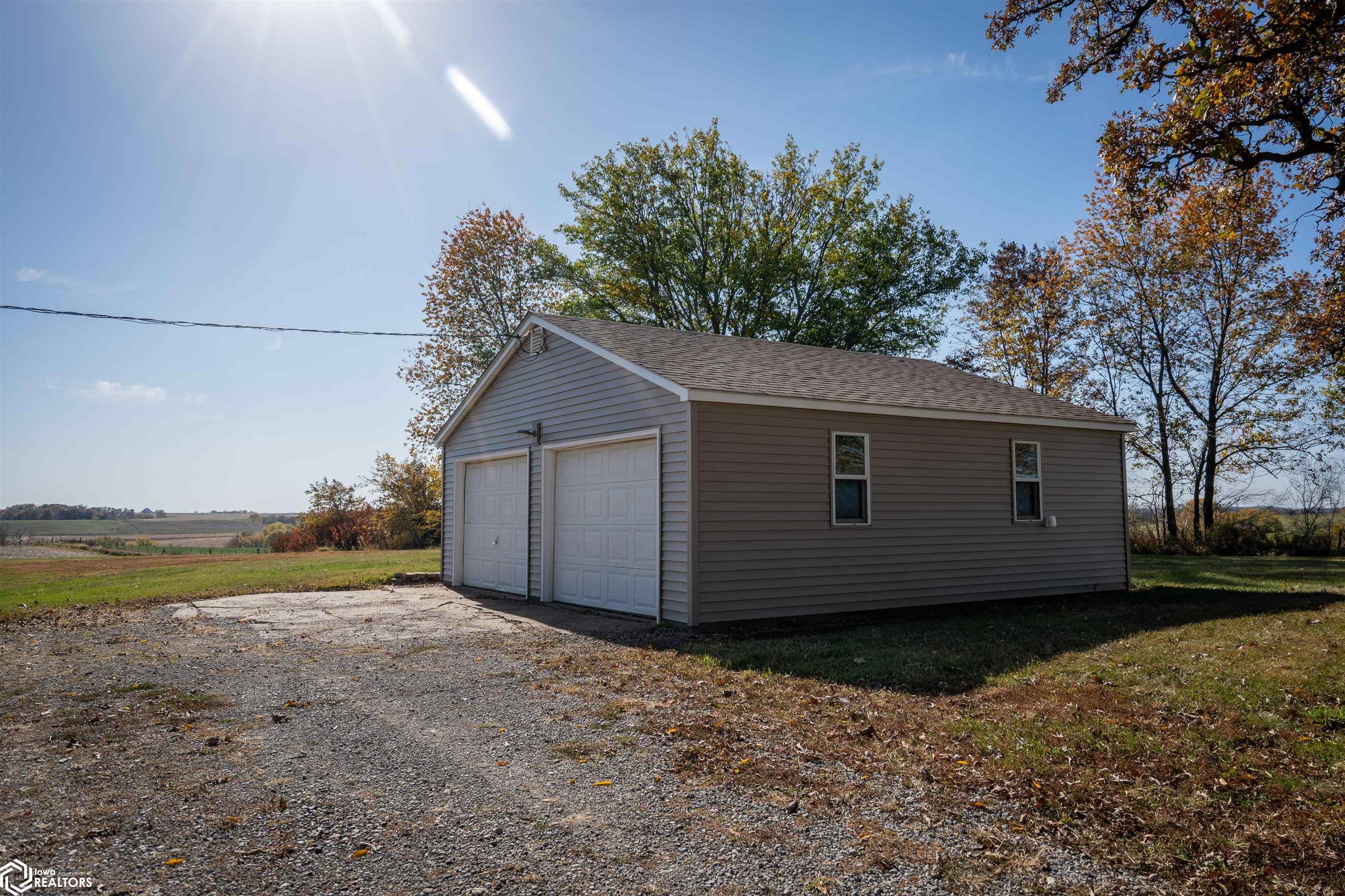 2396 Old Highway 92, Tracy, Iowa image 3
