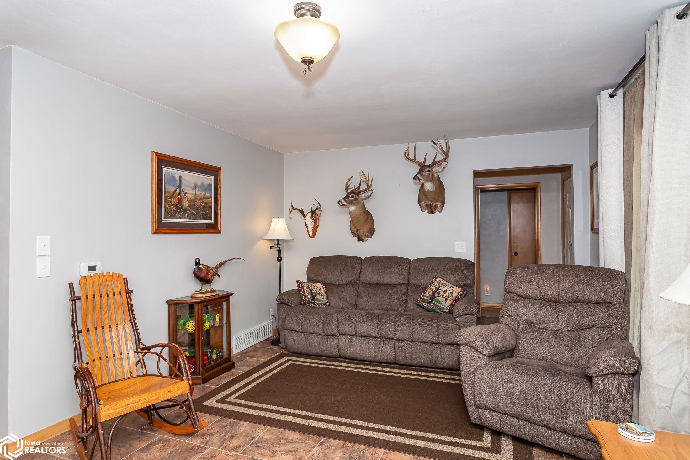 304 3rd Street, State Center, Iowa image 13