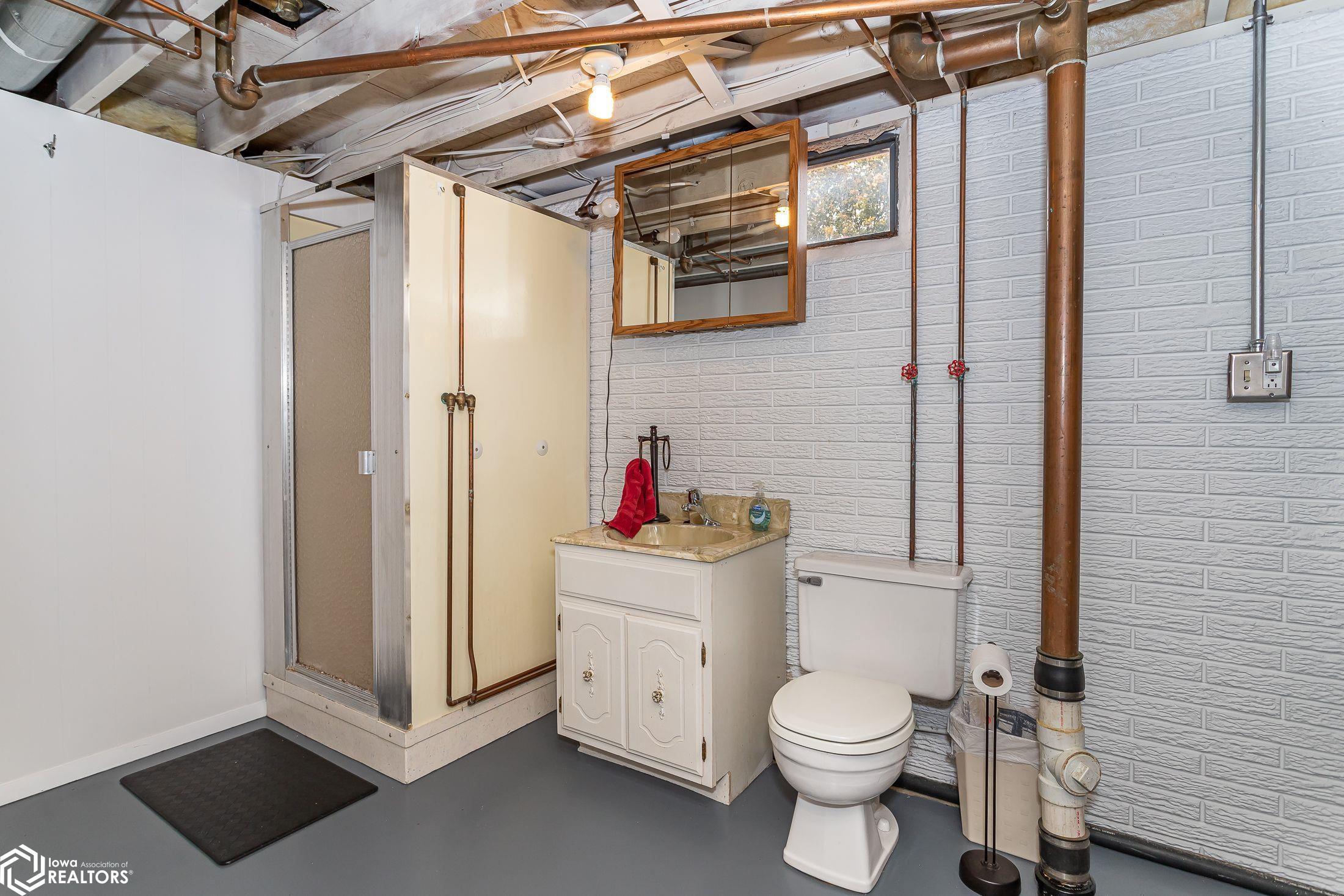 304 3rd Street, State Center, Iowa image 31