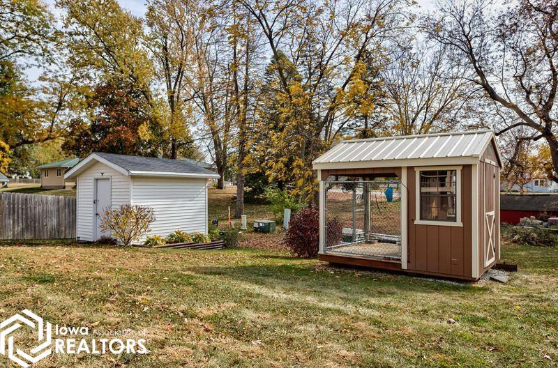 304 3rd Street, State Center, Iowa image 8