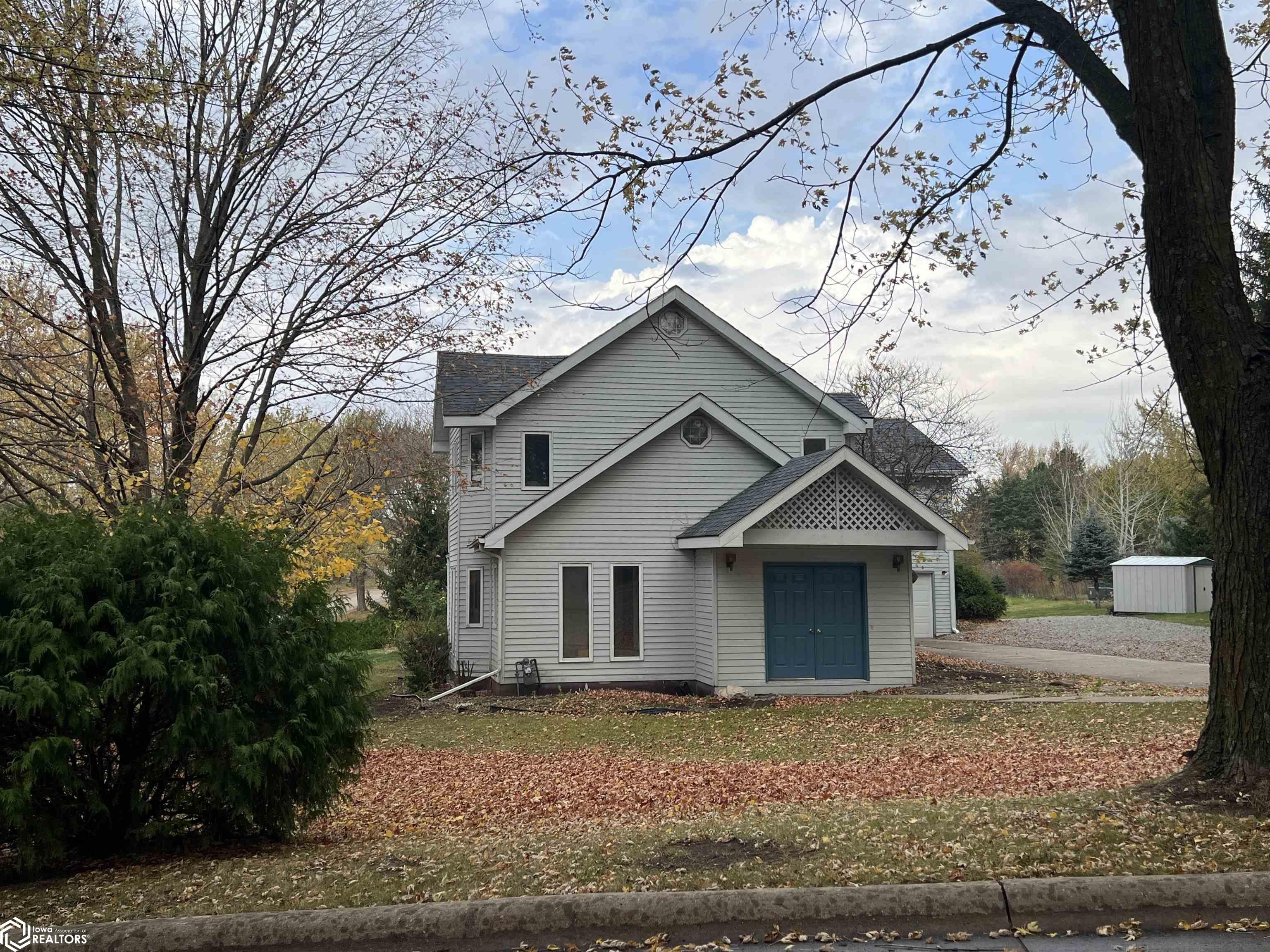900 French Street, Fairfield, Iowa image 3