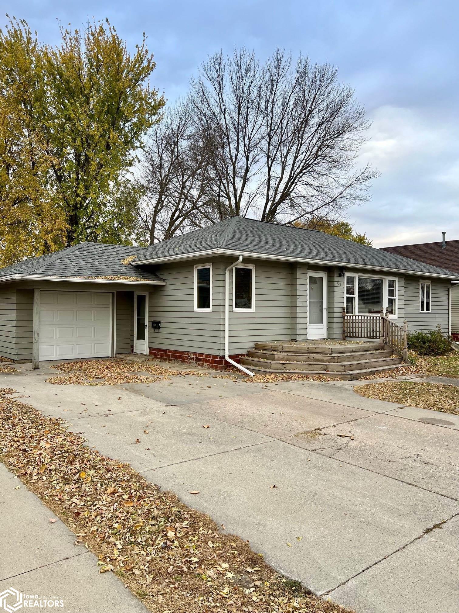 220 5th Avenue, Clarion, Iowa image 2
