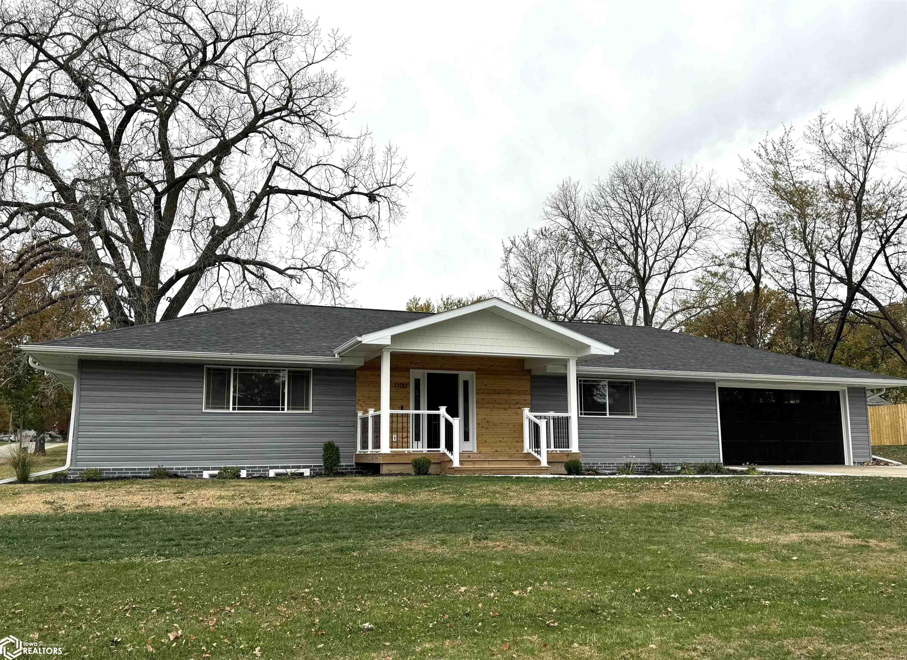 1100 N Division, Creston, Iowa image 1