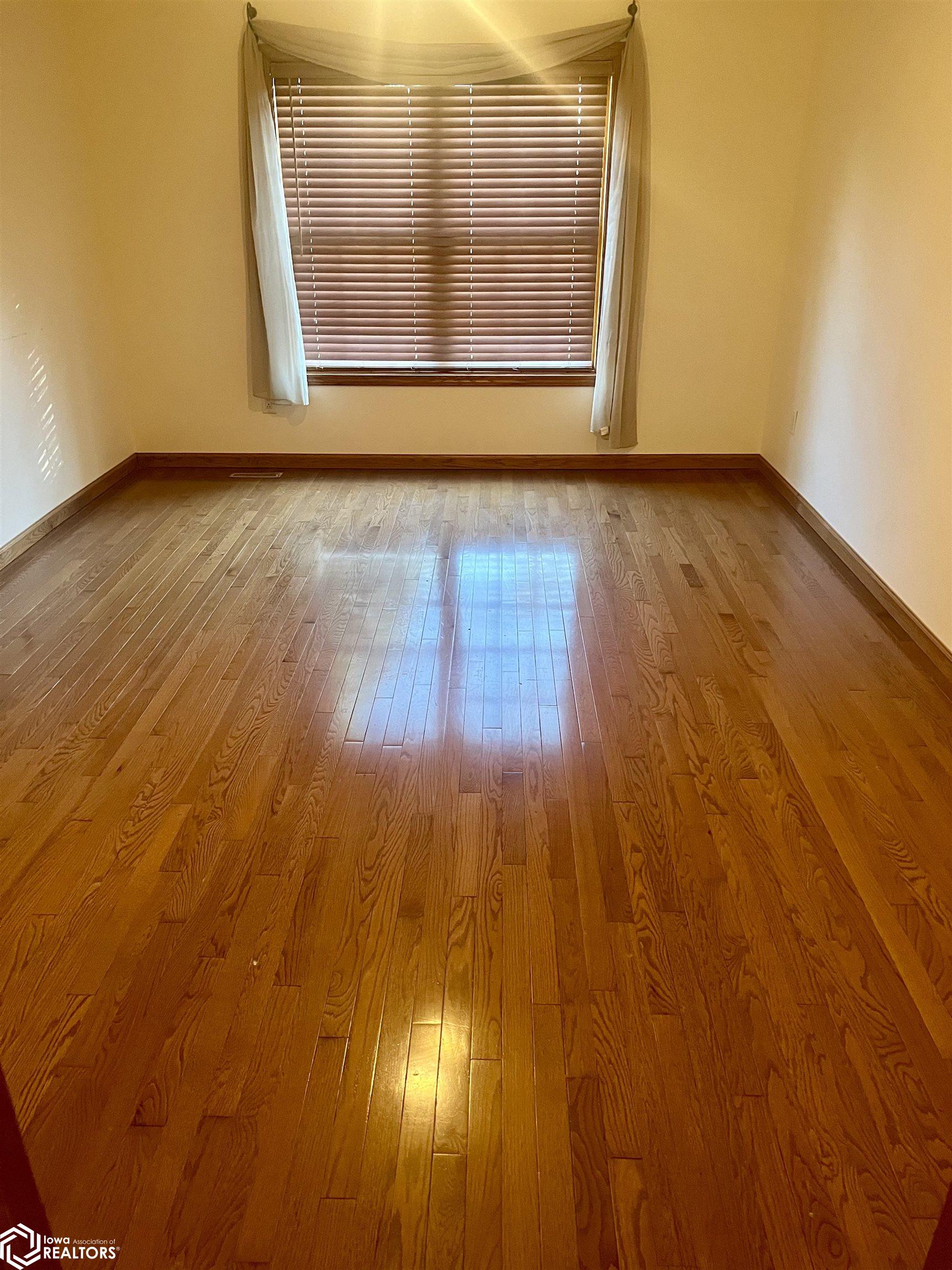 410 W Lincoln Street, Clarinda, Iowa image 15