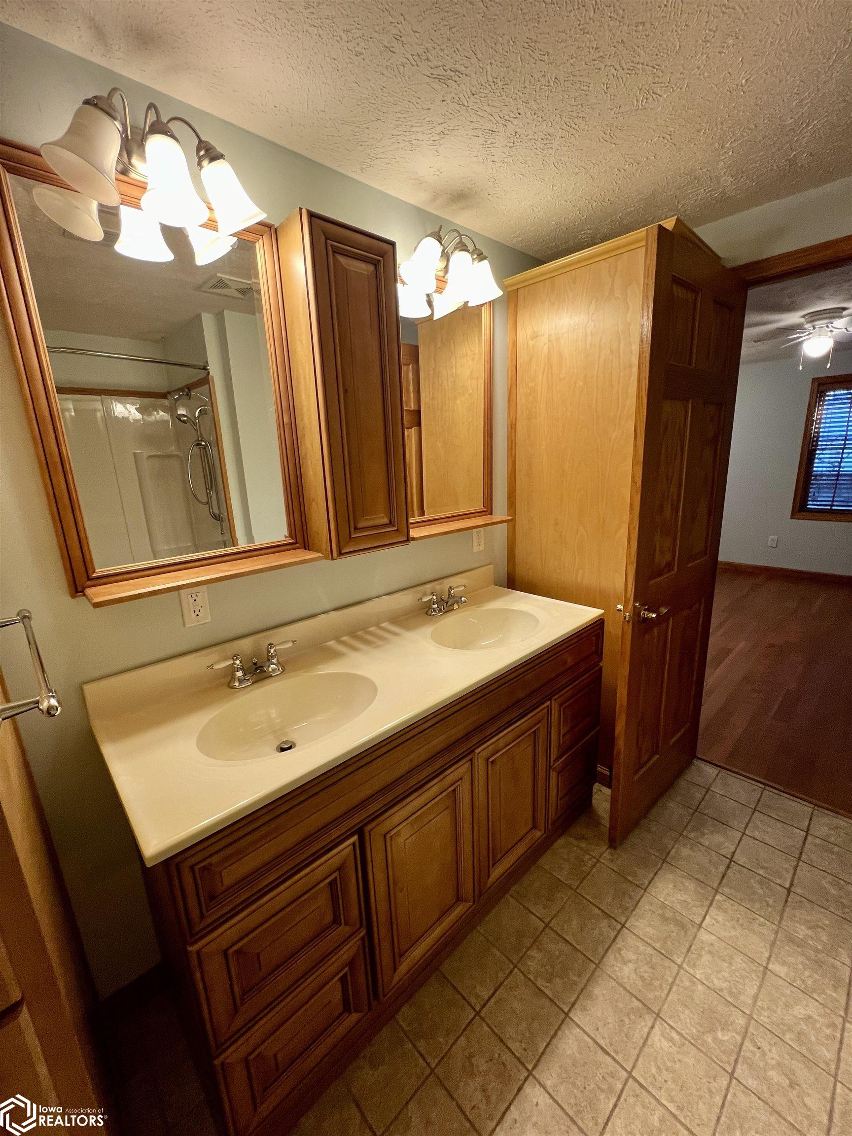 410 W Lincoln Street, Clarinda, Iowa image 25