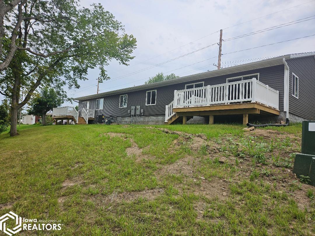 1405 13th Avenue, Belle Plaine, Iowa image 2