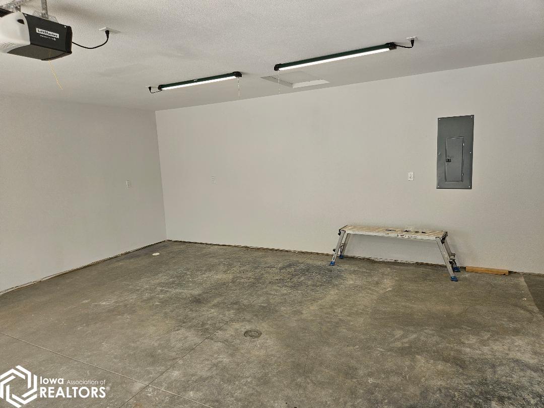 1405 13th Avenue, Belle Plaine, Iowa image 14