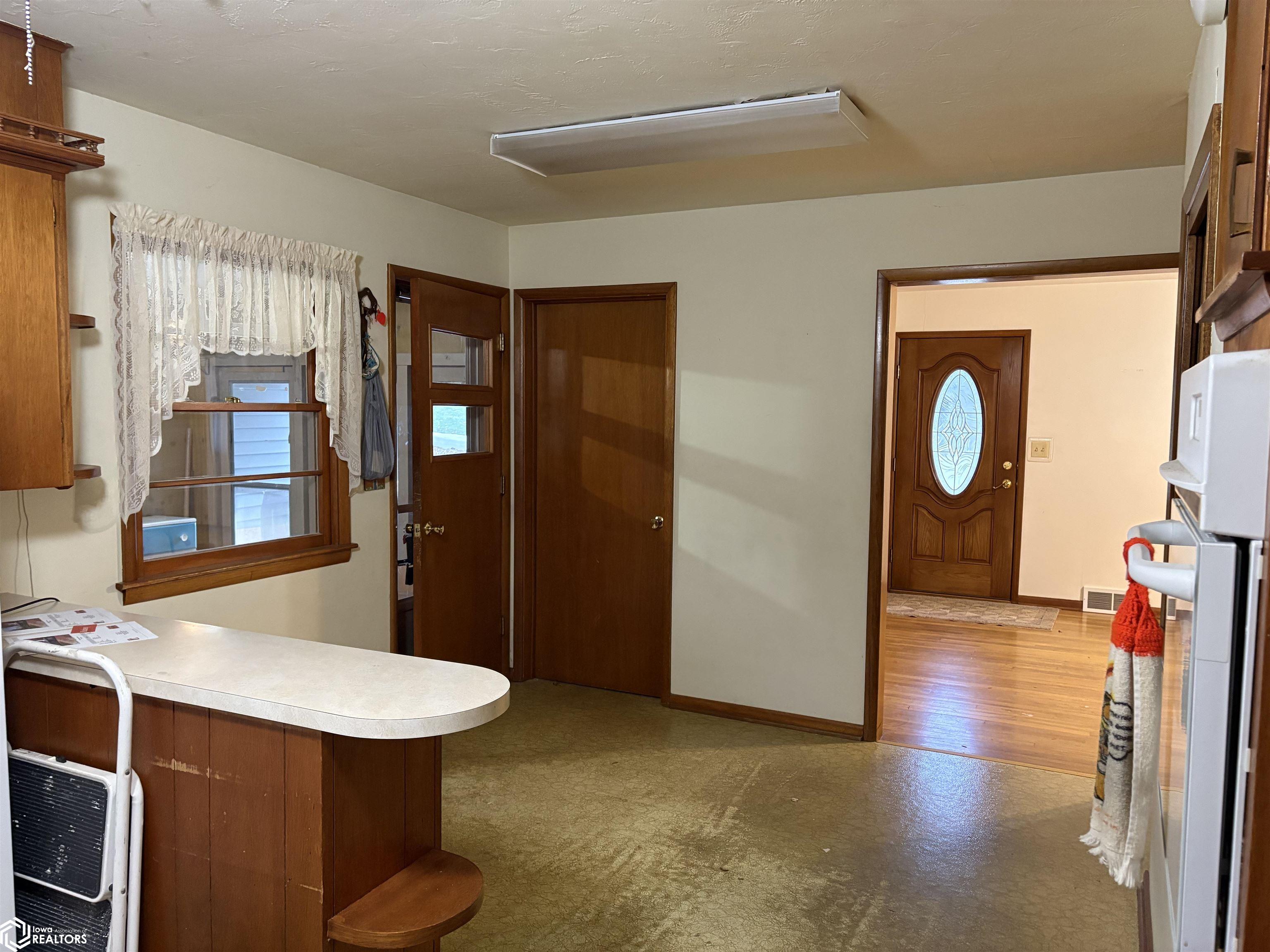 809 Eastern Avenue, Red Oak, Iowa image 5