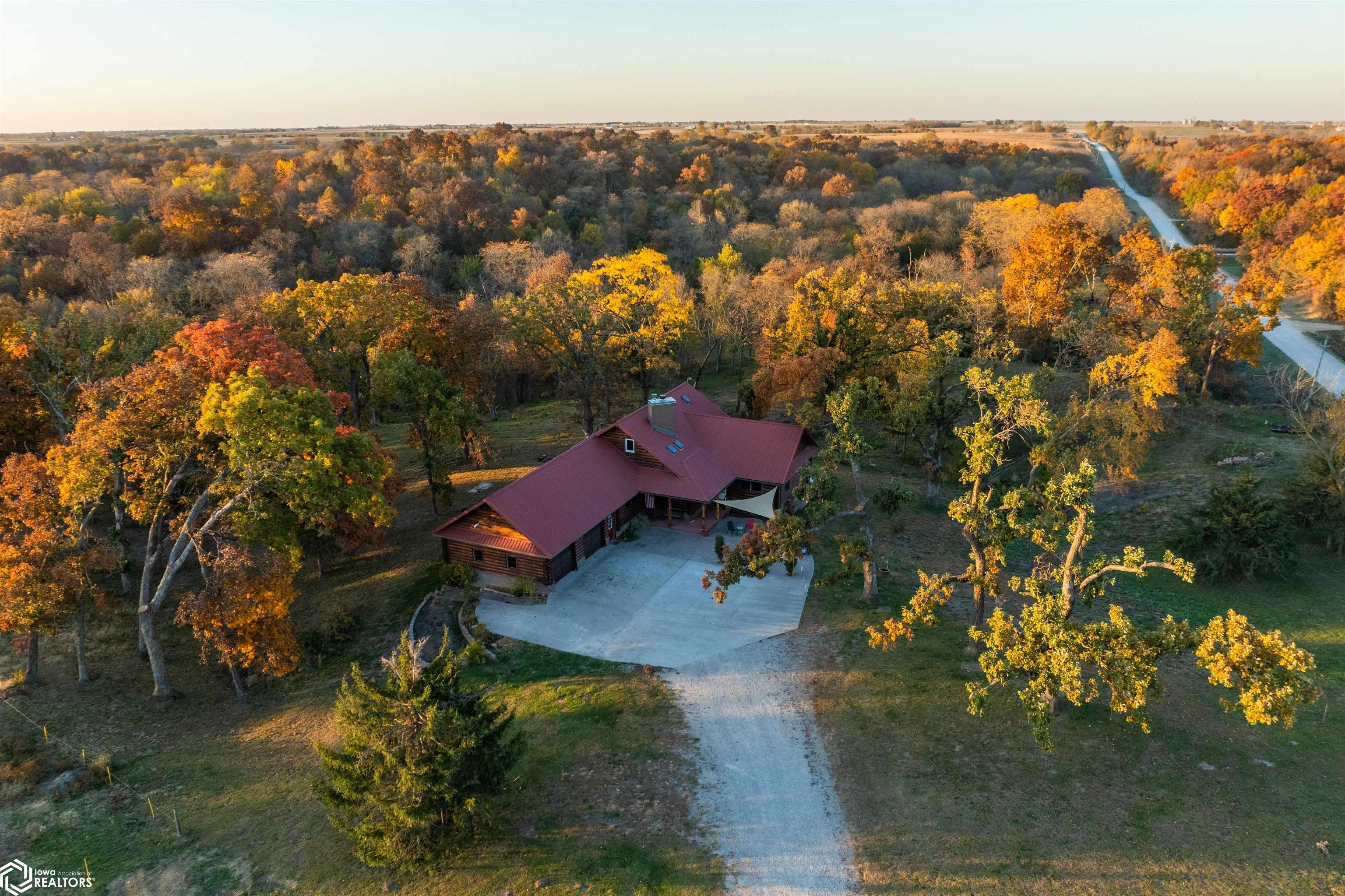 2751 Nebraska Avenue, New London, Iowa image 3