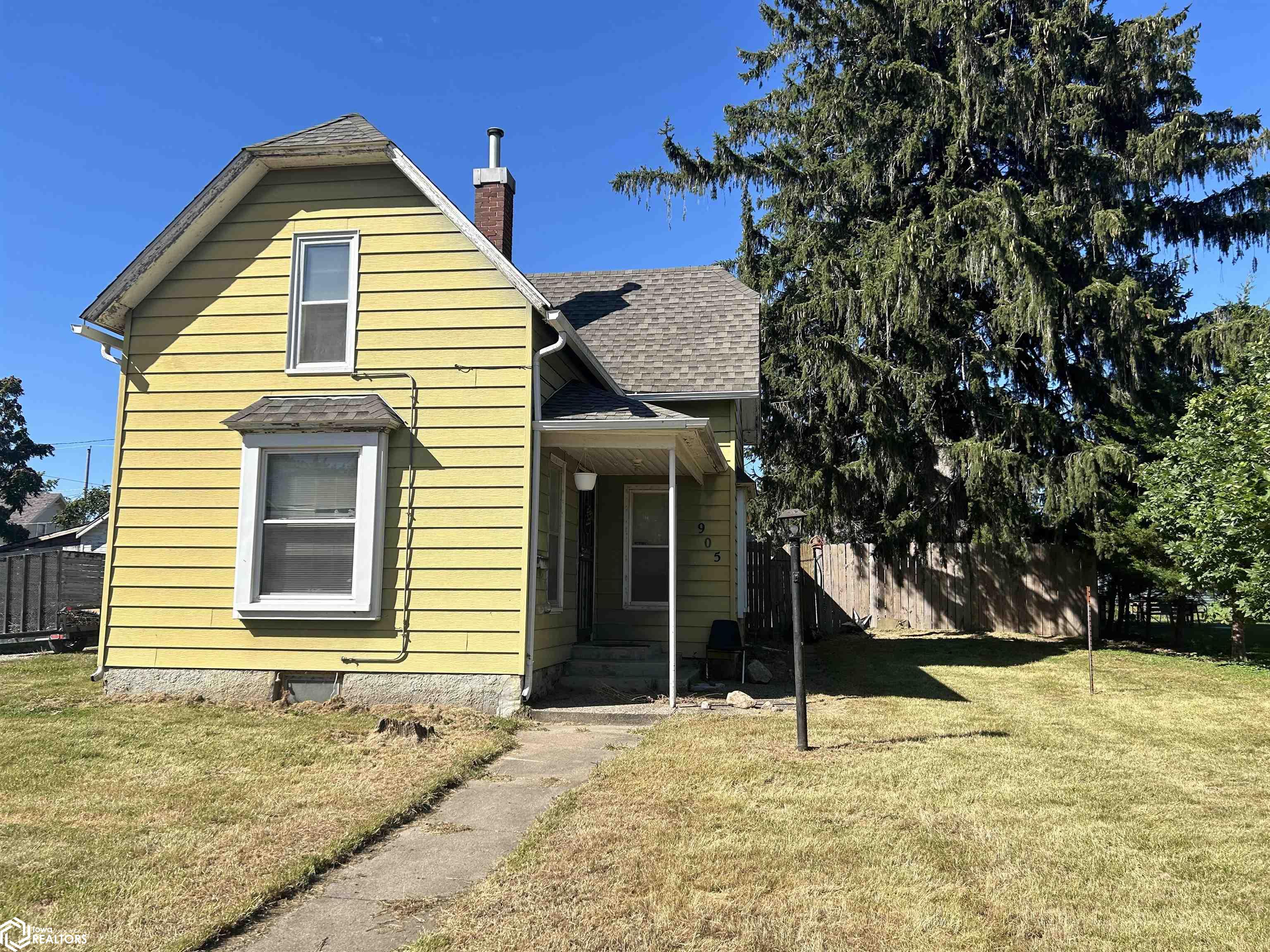 905 W Nevada Street, Marshalltown, Iowa image 1