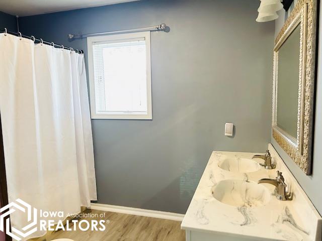 305 N Park Avenue, New Sharon, Iowa image 11