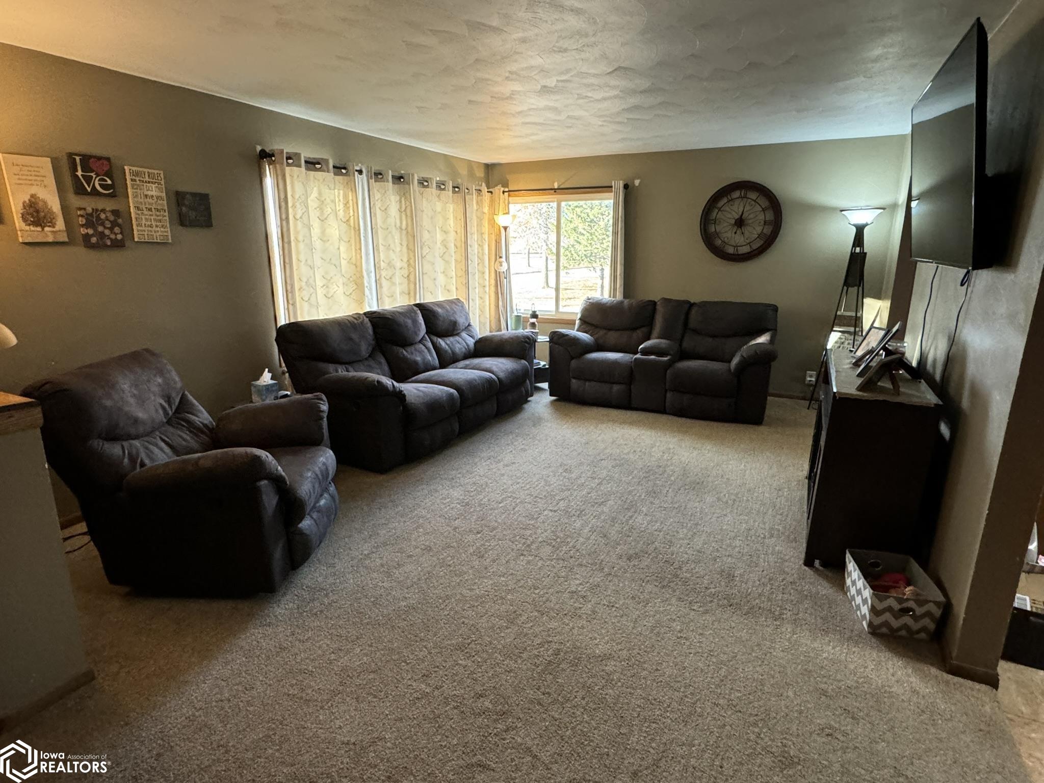 1208 10th Avenue, Humboldt, Iowa image 5