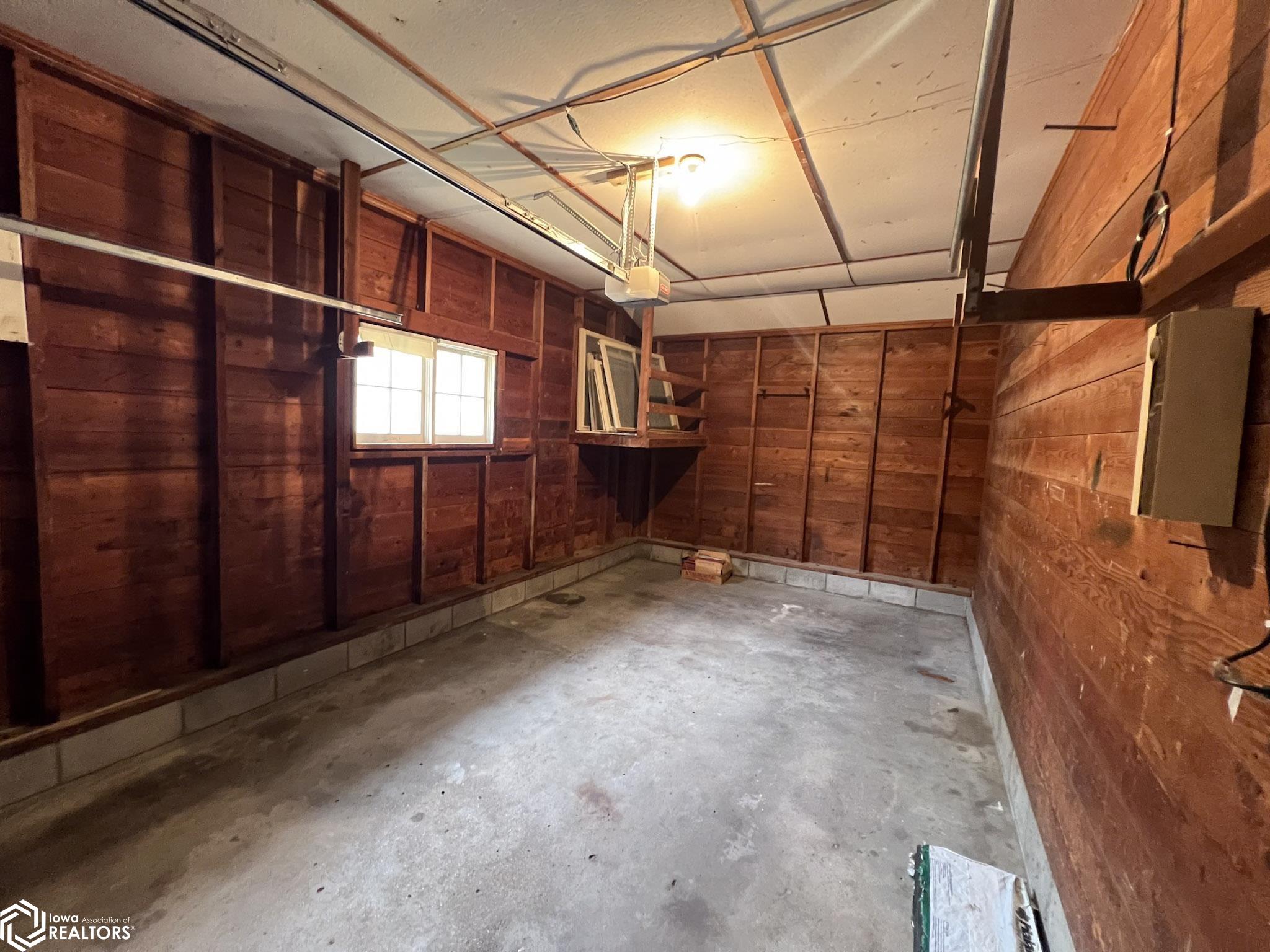 1206 E Valley Street, Red Oak, Iowa image 27
