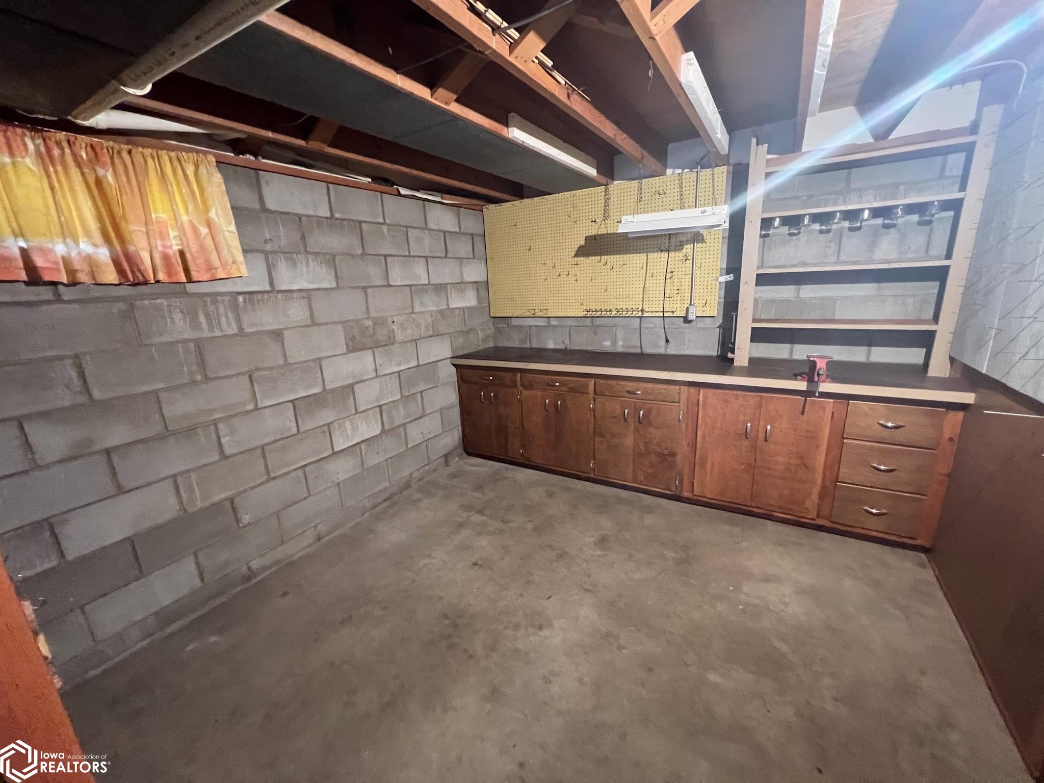 1206 E Valley Street, Red Oak, Iowa image 34