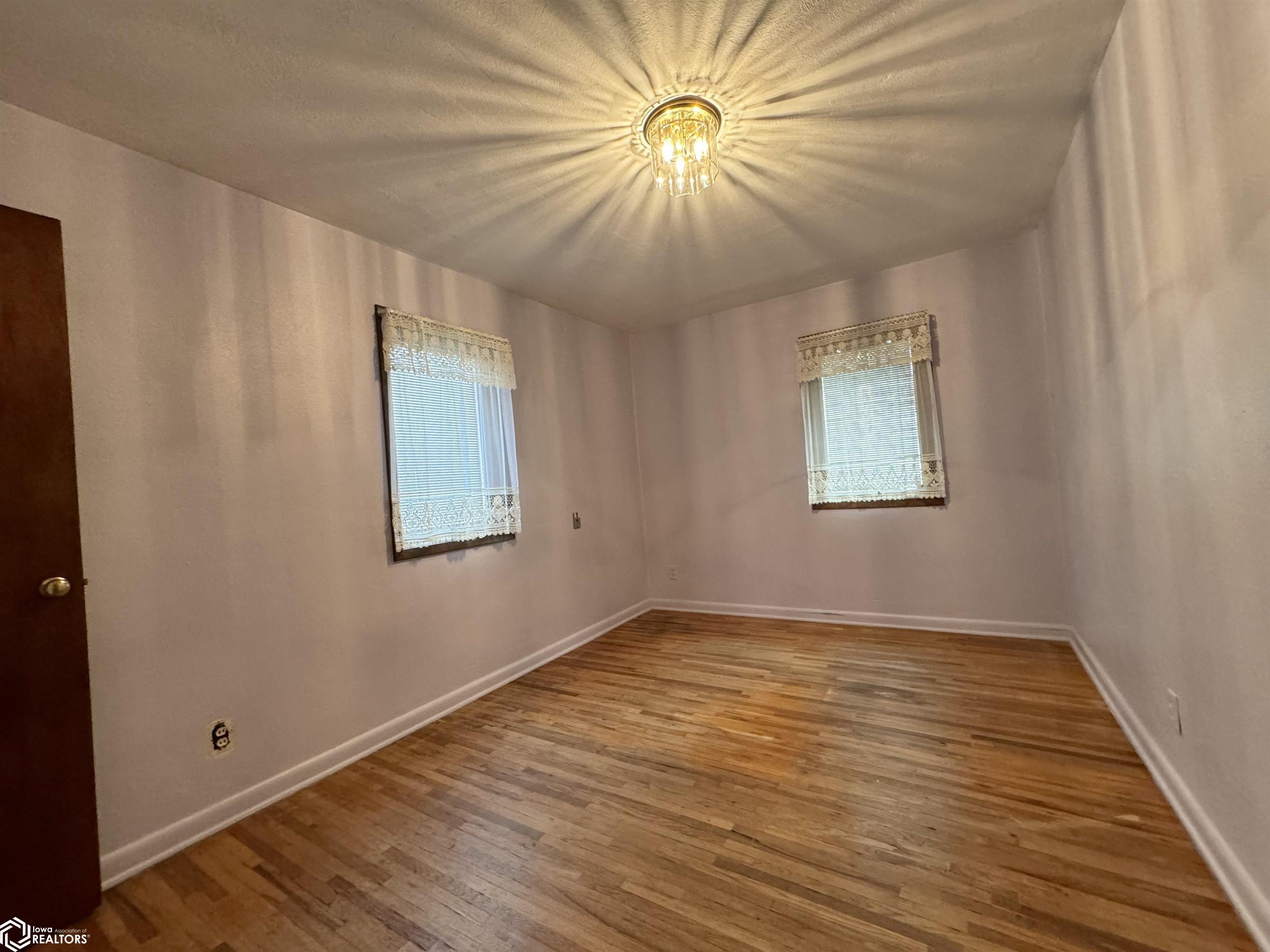 417 W Curve Drive, Webster City, Iowa image 6