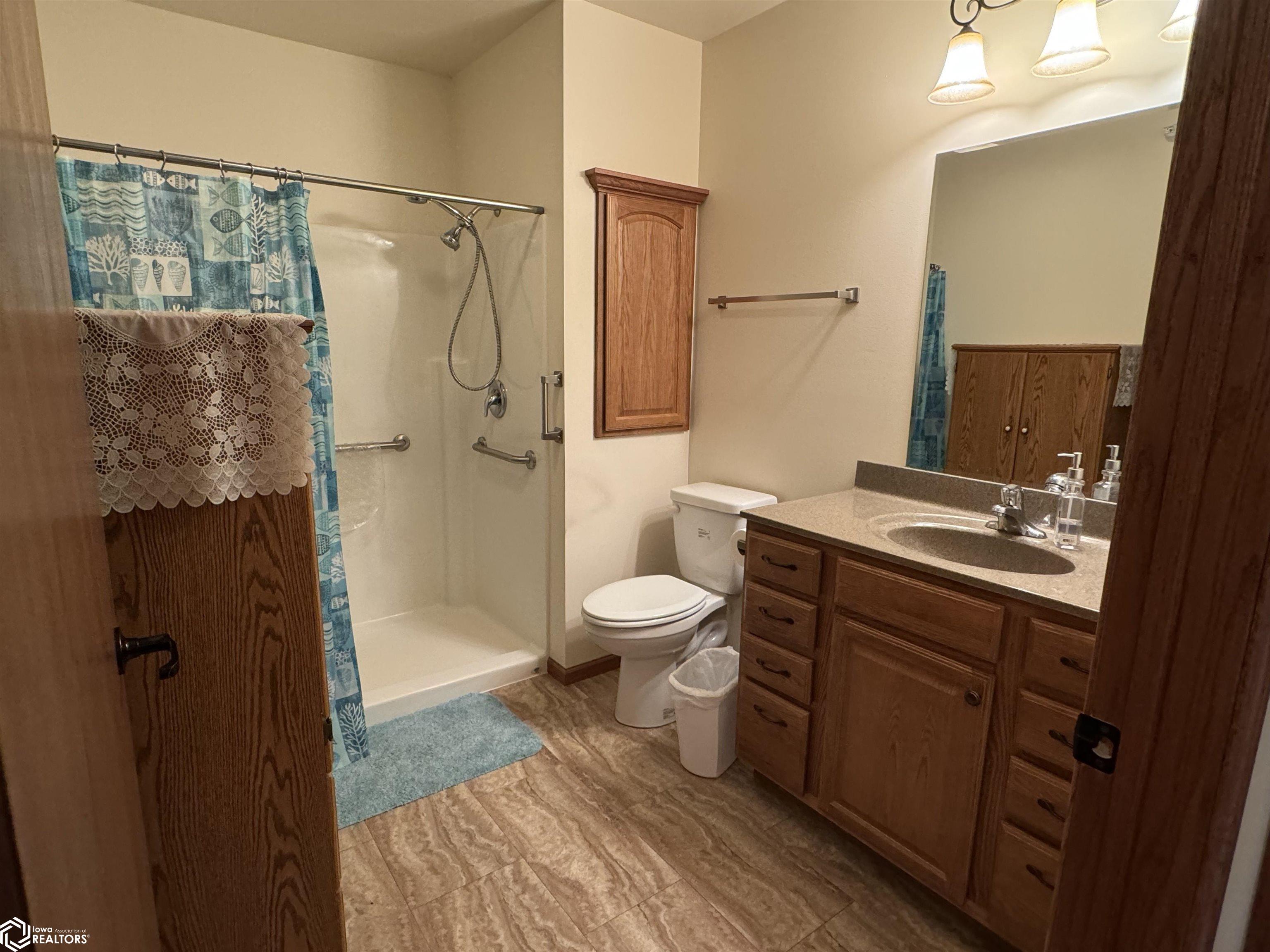 809 7th Ave. N. #202, Clear Lake, Iowa image 17