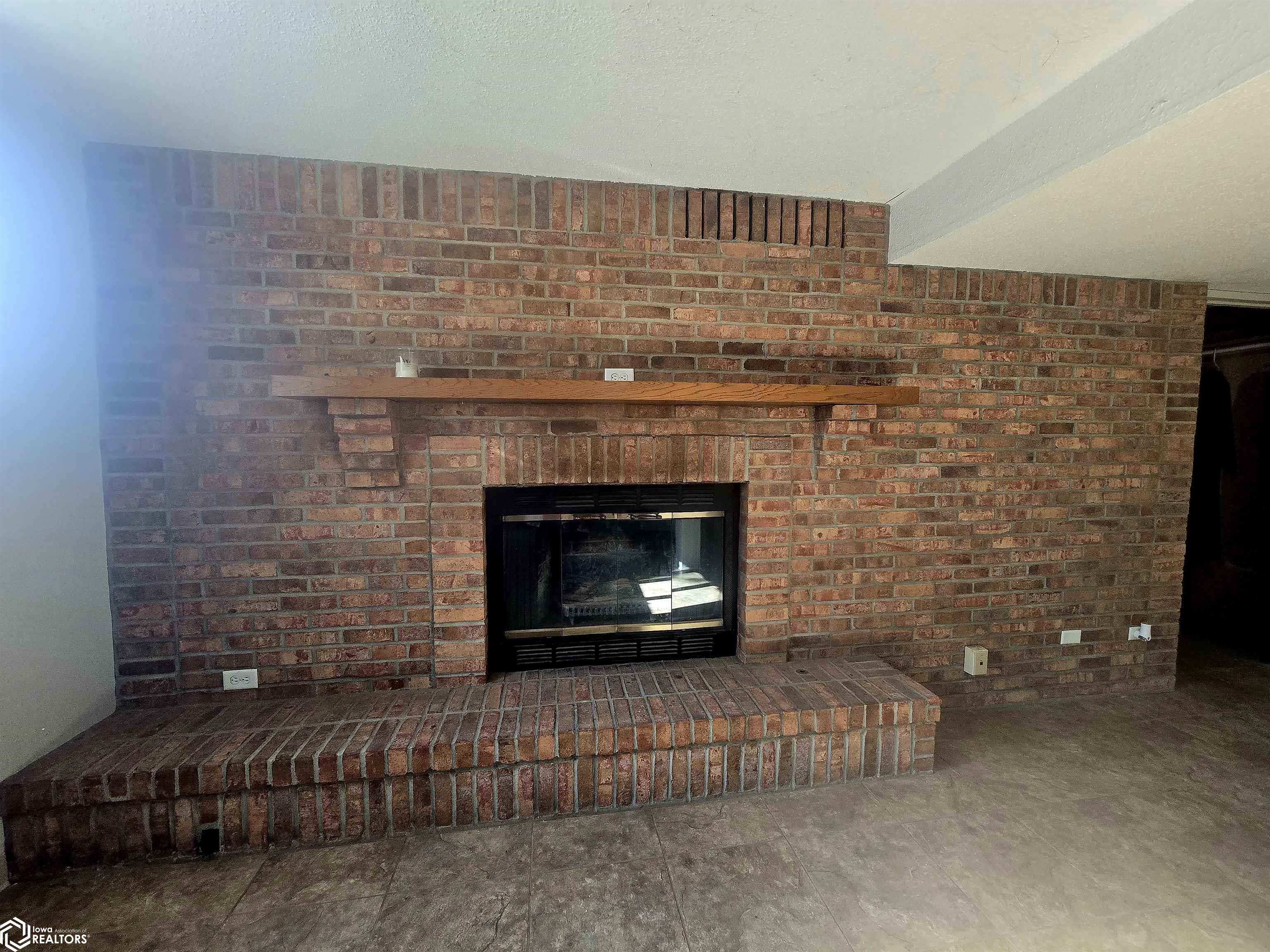 1702 B Avenue, Oskaloosa, Iowa image 15