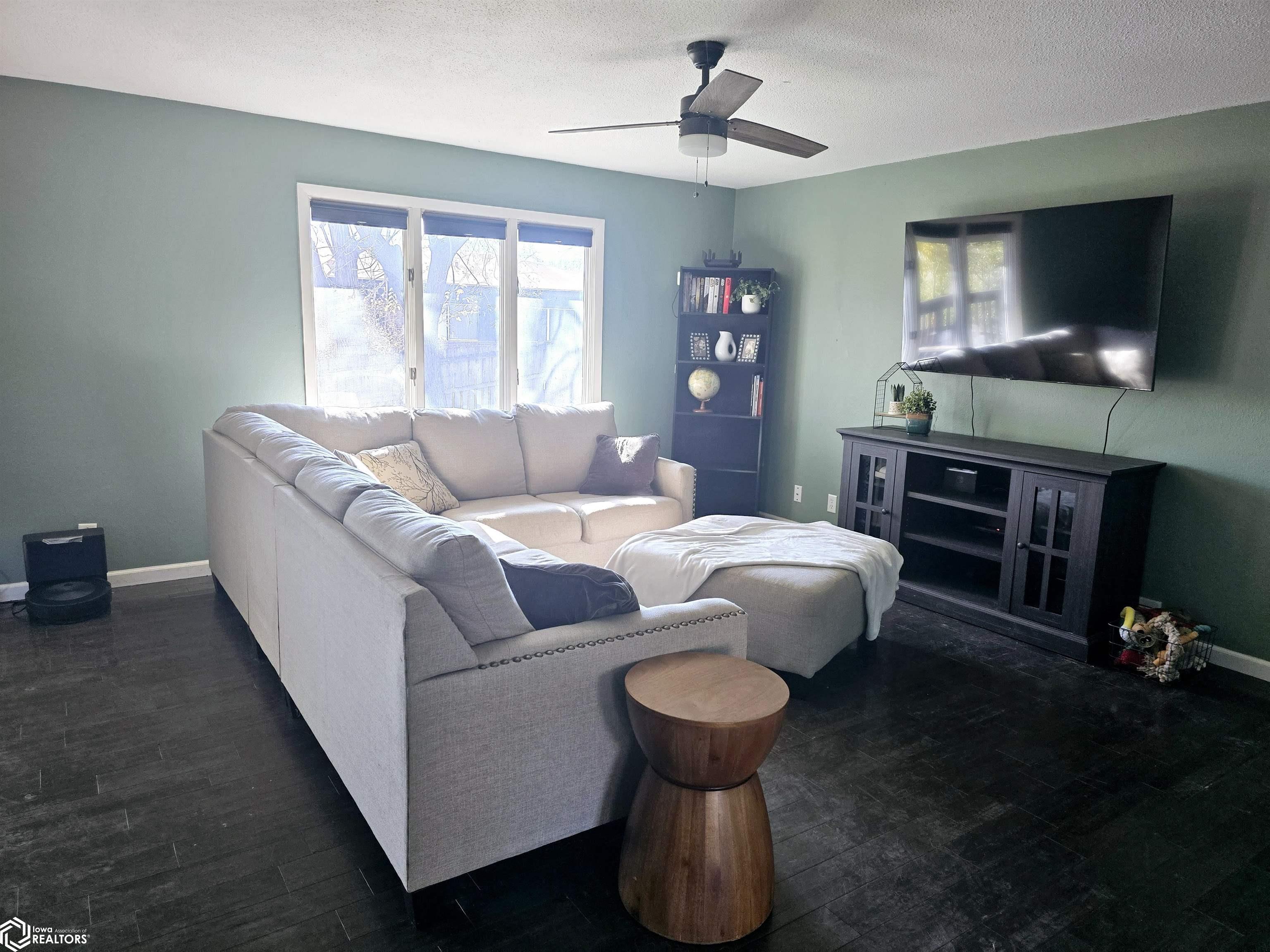 1702 B Avenue, Oskaloosa, Iowa image 3