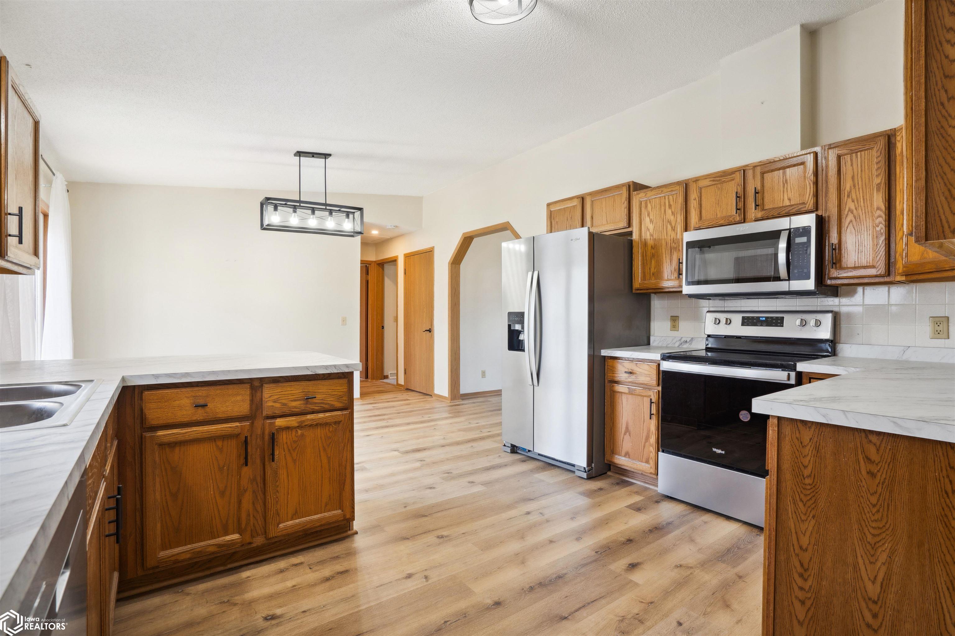 310 Lincoln Street, Dysart, Iowa image 14
