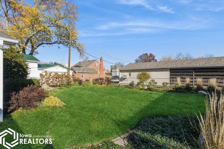 420 S 3rd Avenue, Newton, Iowa image 21
