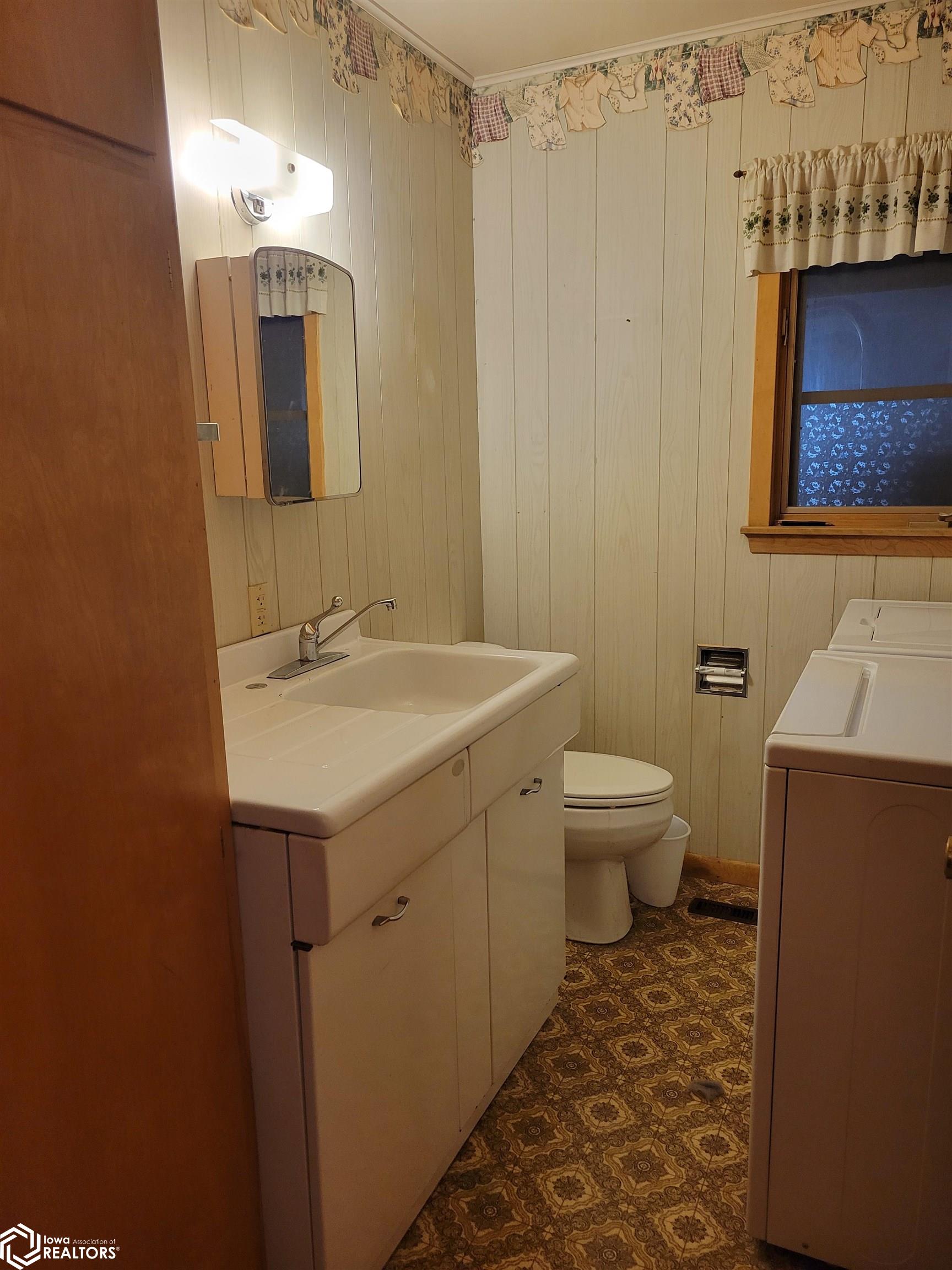 112 S Fort Avenue, Eagle Grove, Iowa image 11