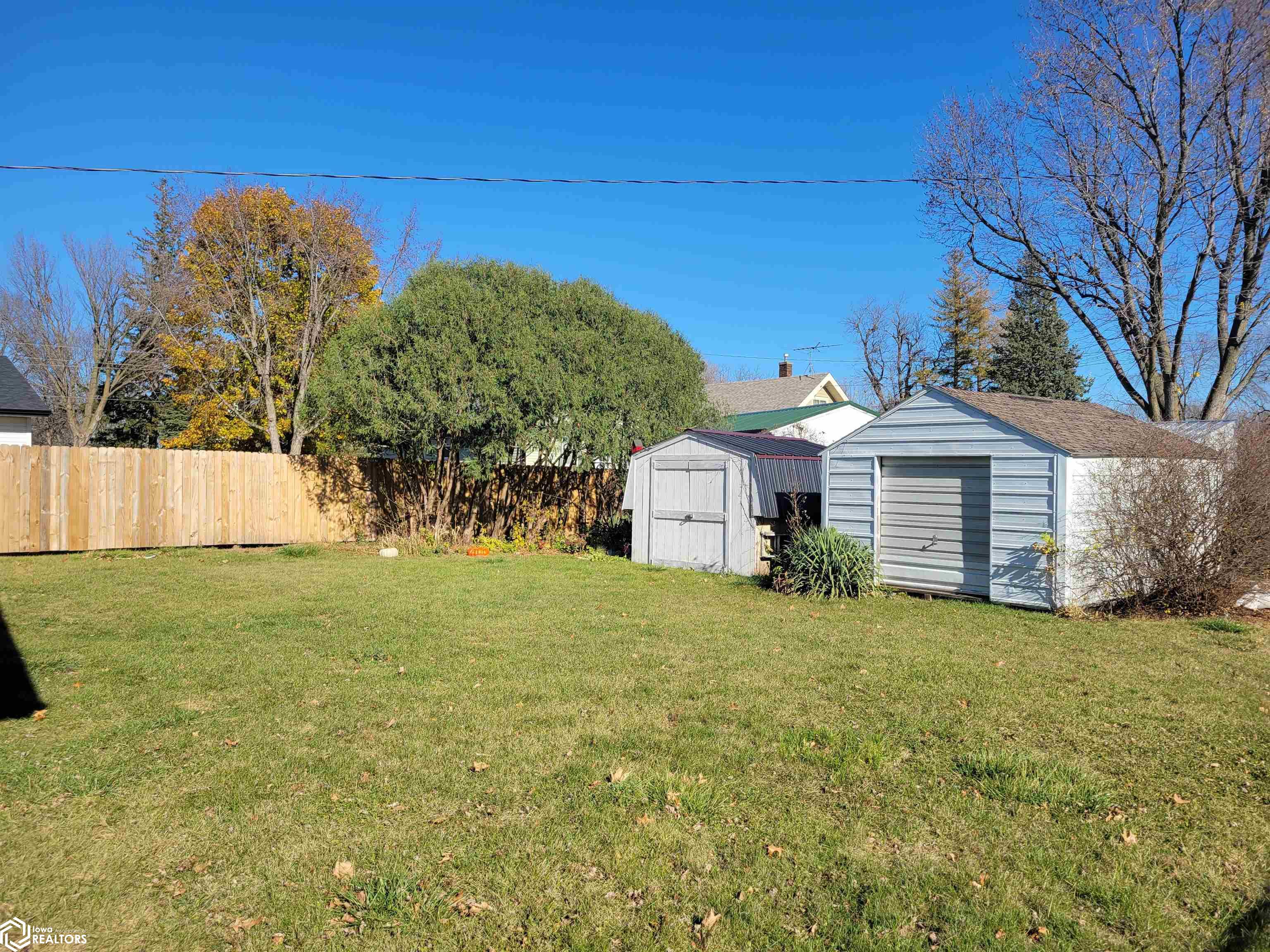112 S Fort Avenue, Eagle Grove, Iowa image 5