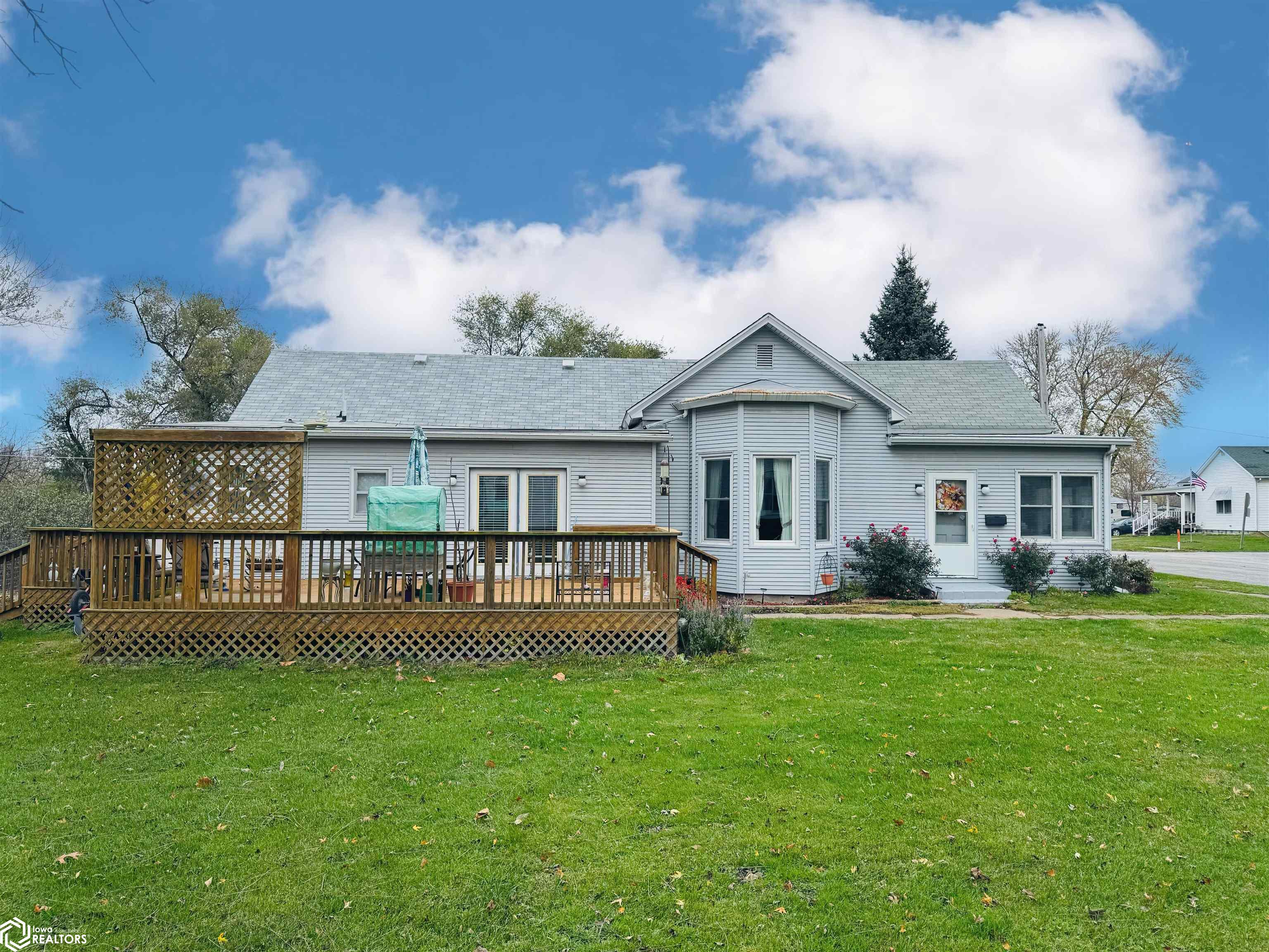 1526 Carroll Street, Keokuk, Iowa image 1