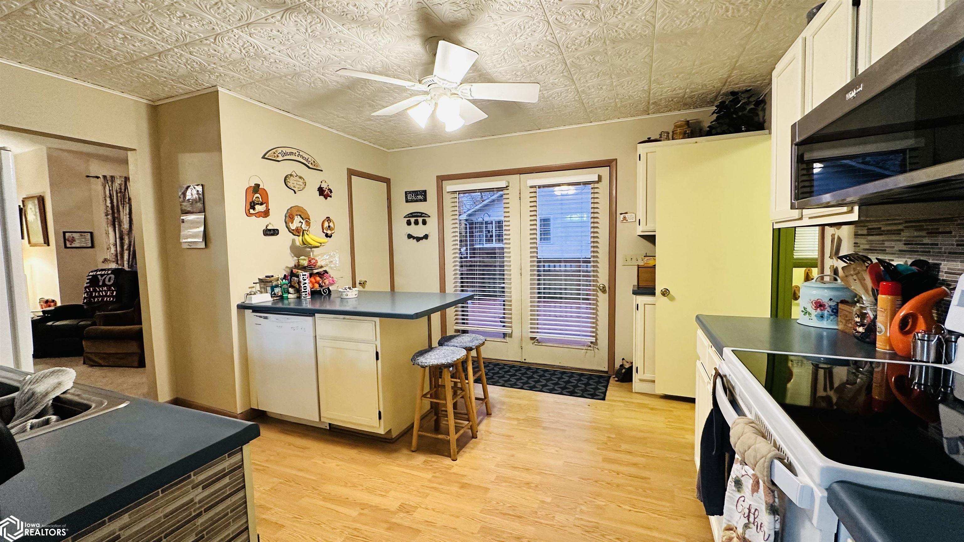 1526 Carroll Street, Keokuk, Iowa image 12
