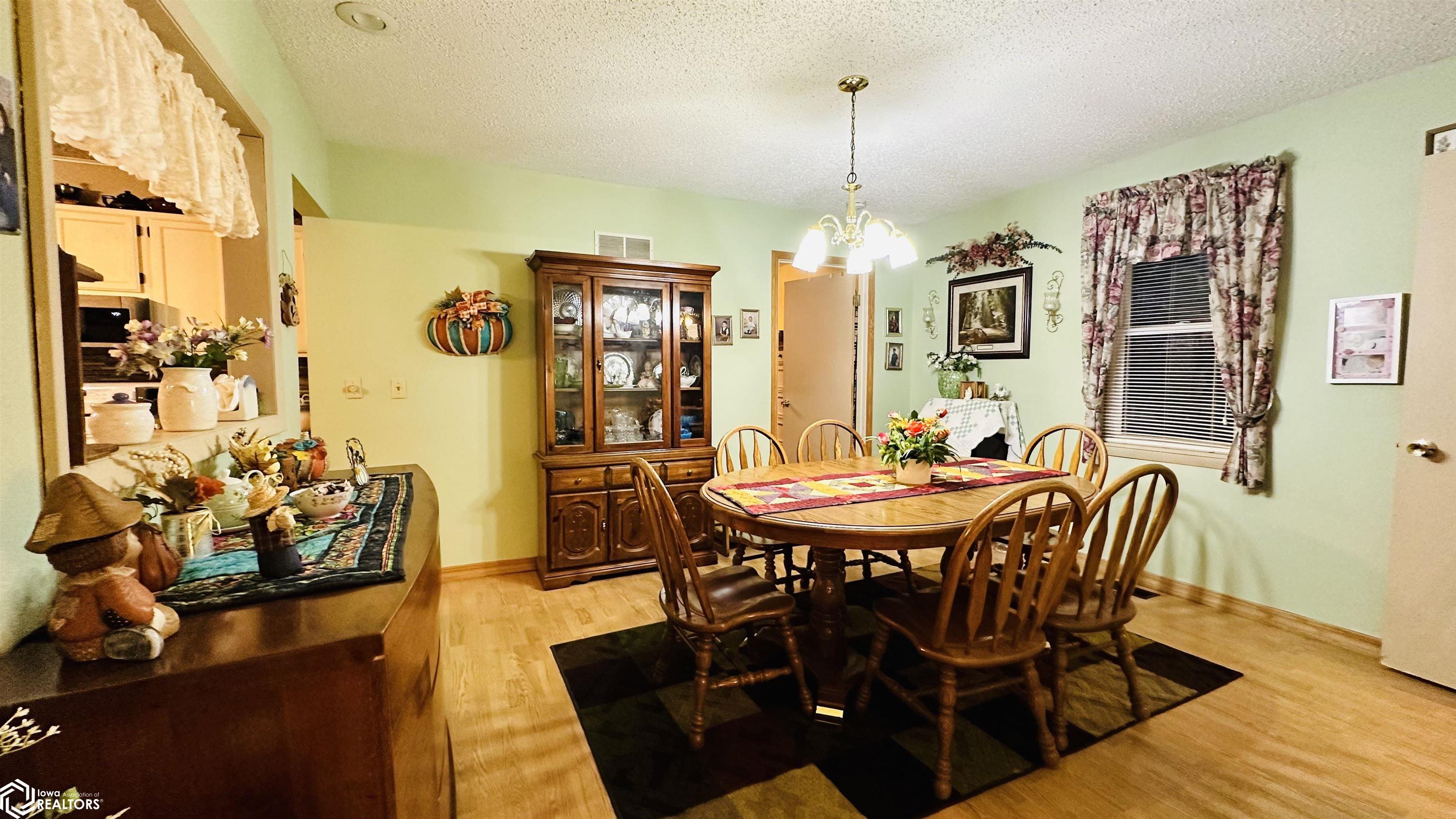 1526 Carroll Street, Keokuk, Iowa image 22
