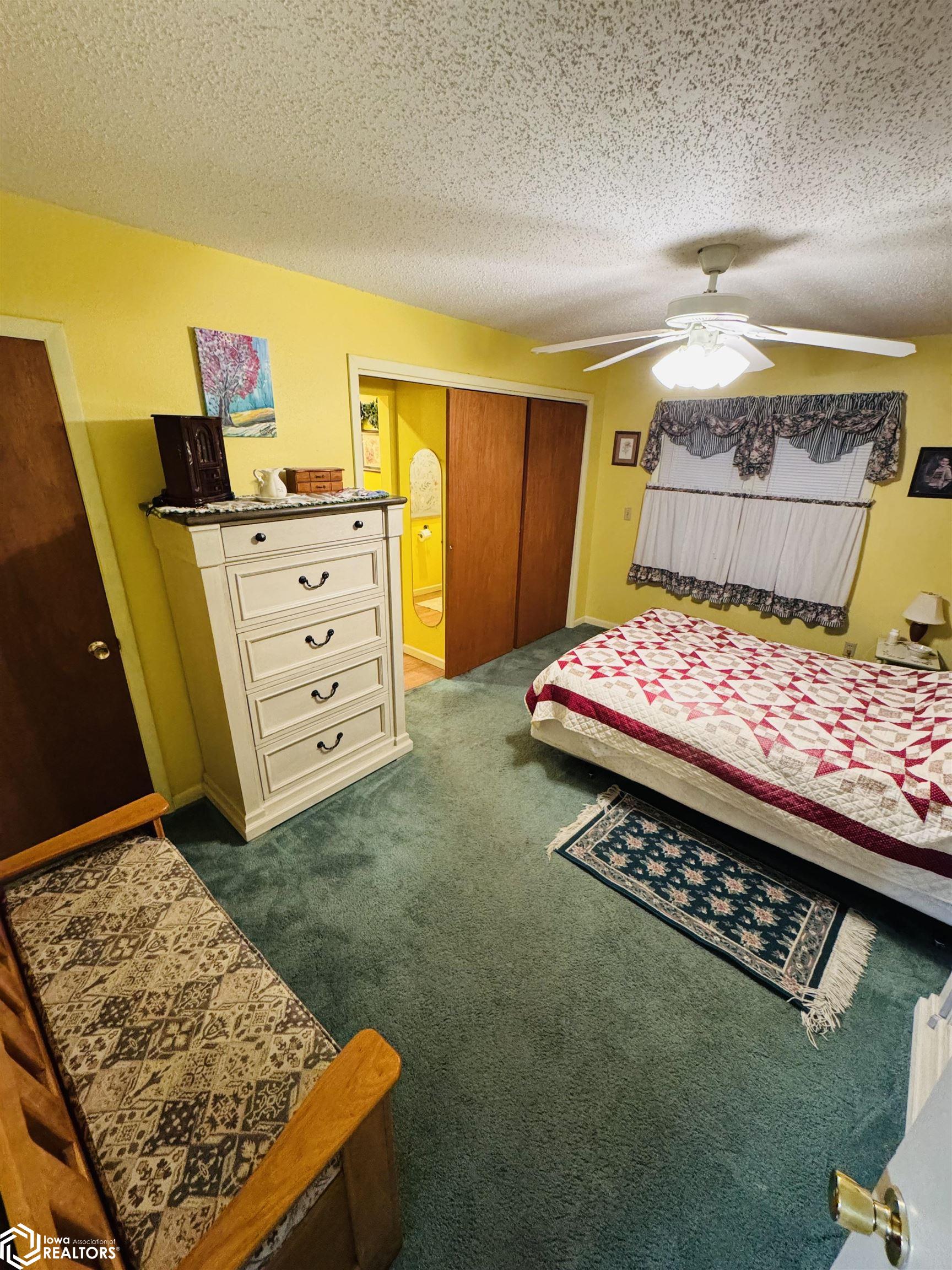 1526 Carroll Street, Keokuk, Iowa image 25