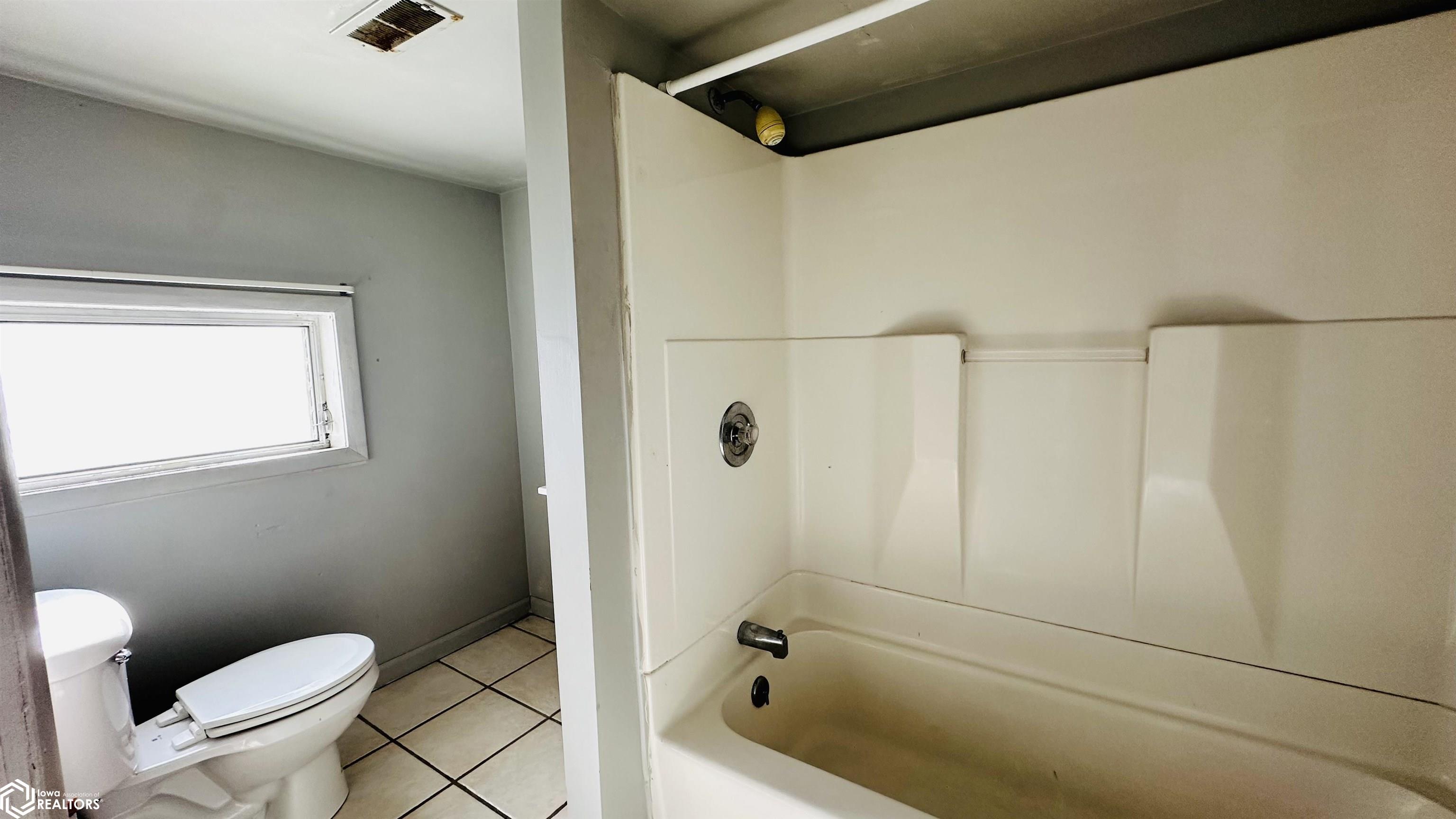 312 Fulton Street, Keokuk, Iowa image 37