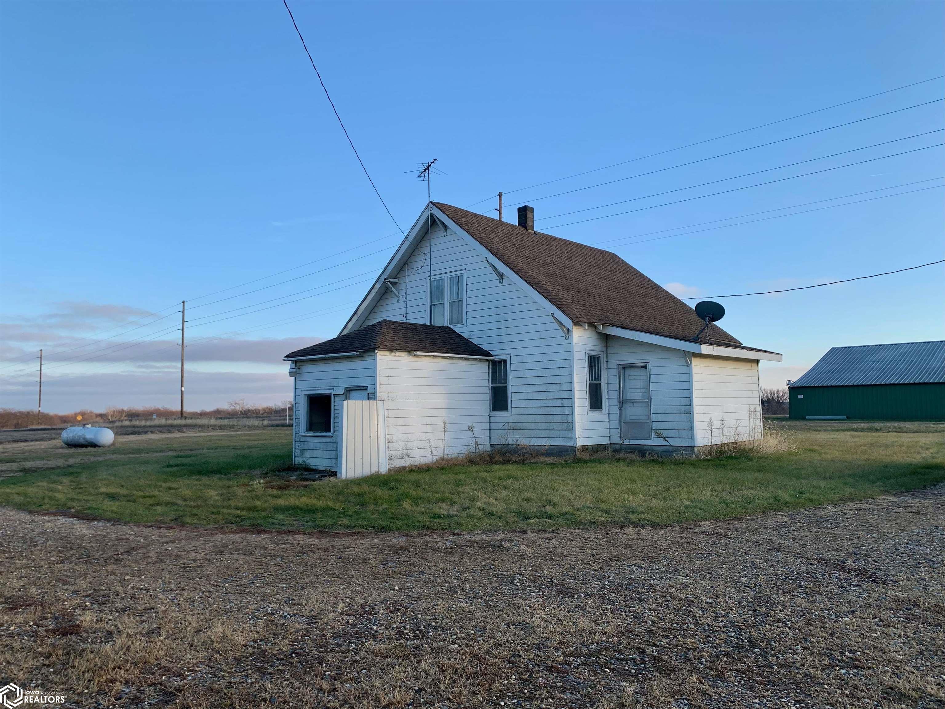 1504 225th Street, Jefferson, Iowa image 8