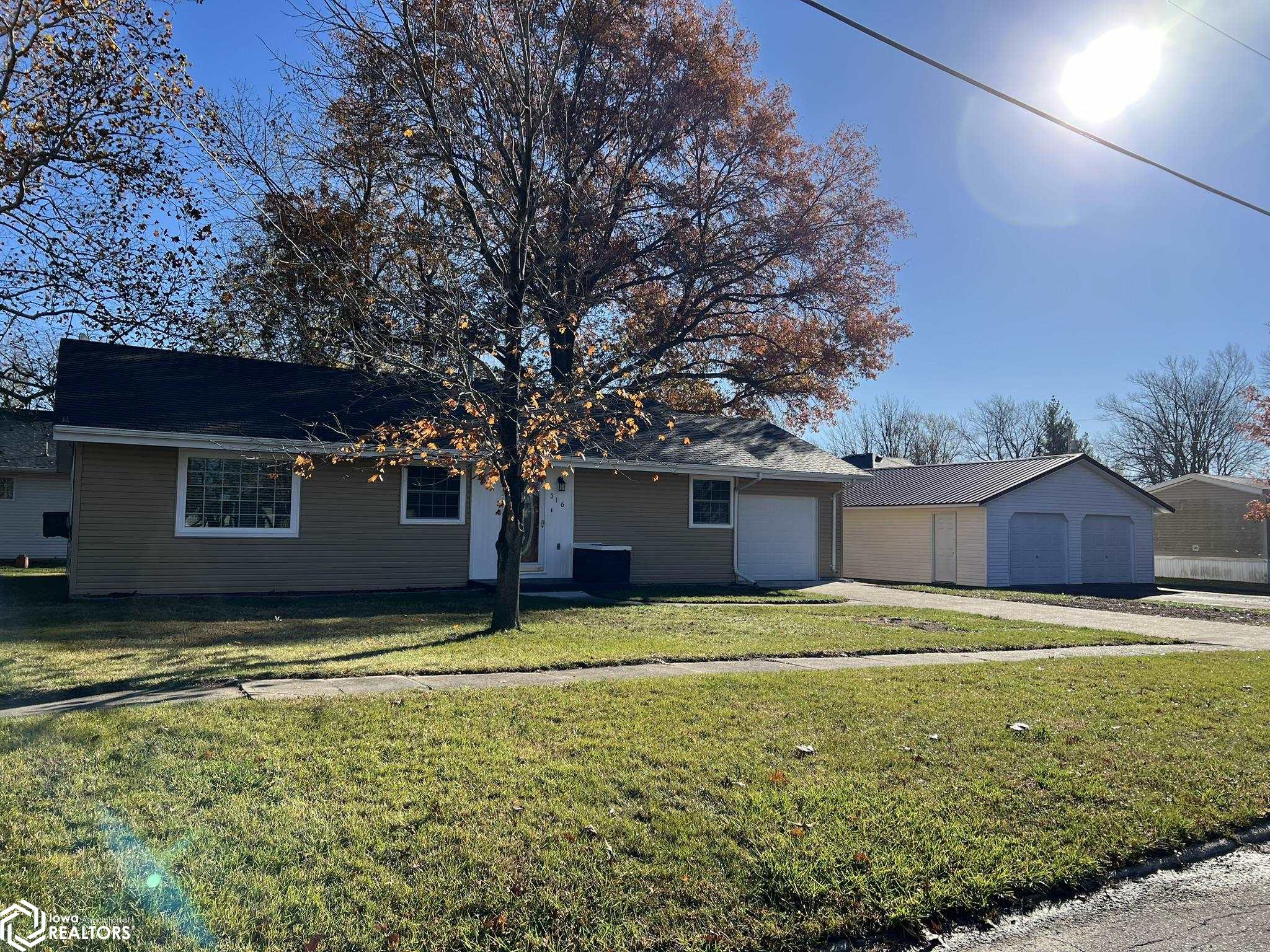 316 S Eaton Avenue, Humeston, Iowa image 4