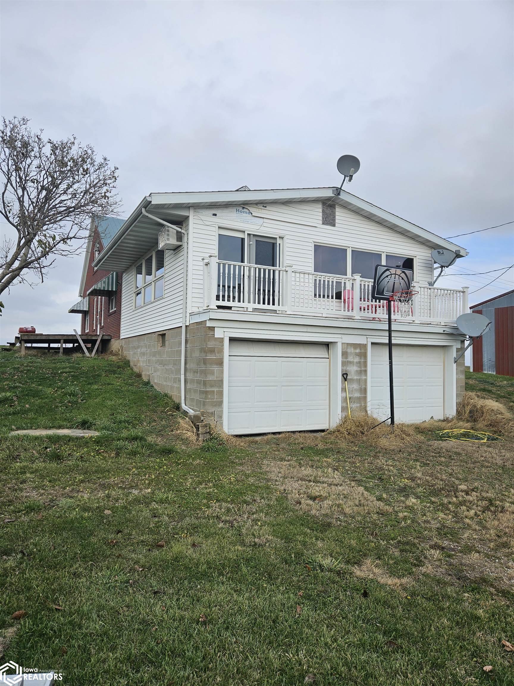 25597 County Road G62, Winfield, Iowa image 3