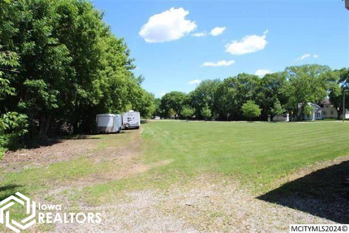 110 N Kentucky Avenue, Mason City, Iowa image 3