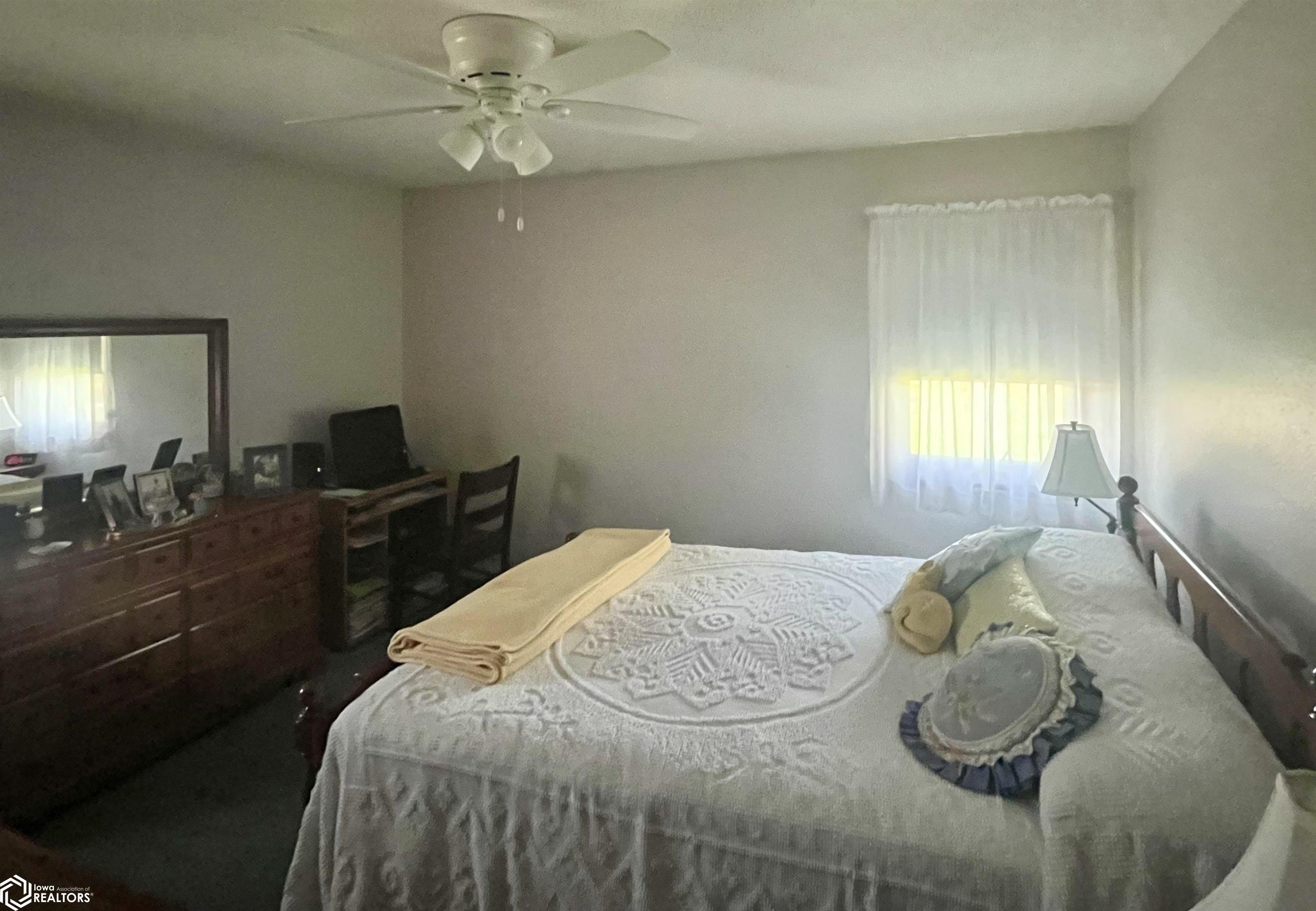 1019 Ilion Avenue, Chariton, Iowa image 12