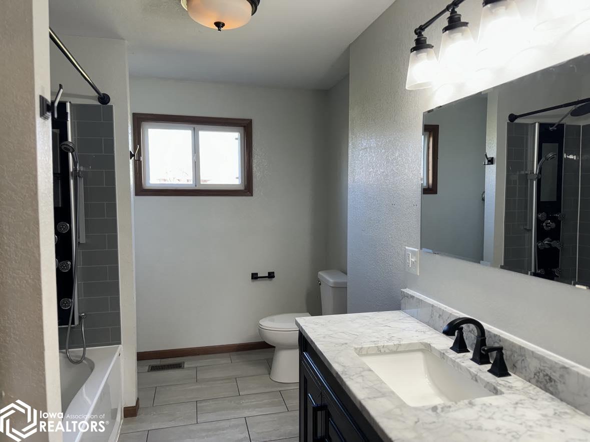 307 E 5th Street, Moulton, Iowa image 17