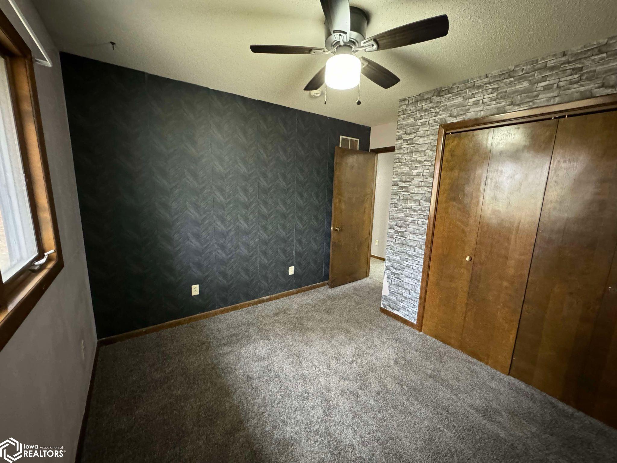 2000 Quail Ridge, Centerville, Iowa image 14