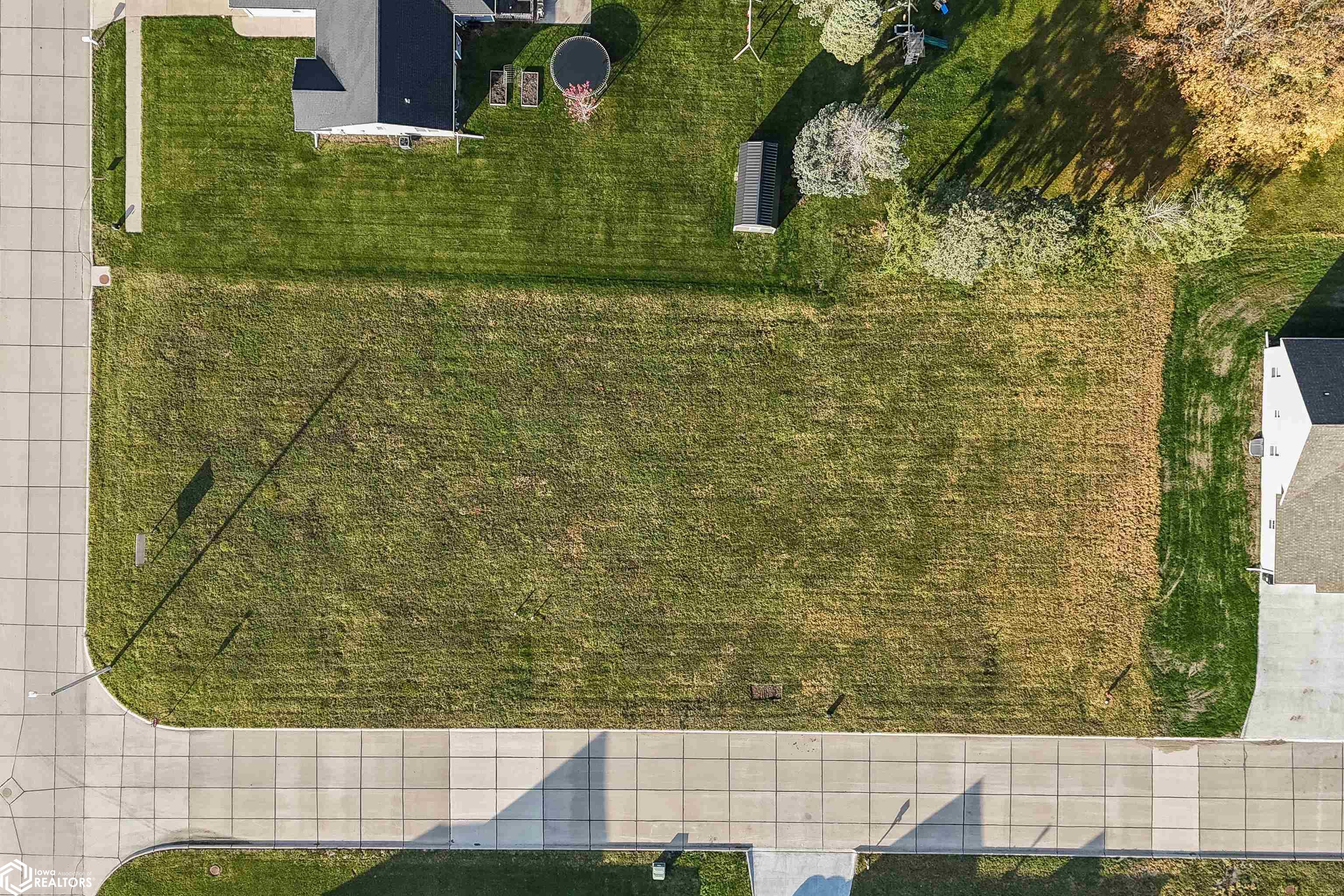 415 Laci Dru Drive, Mediapolis, Iowa image 3