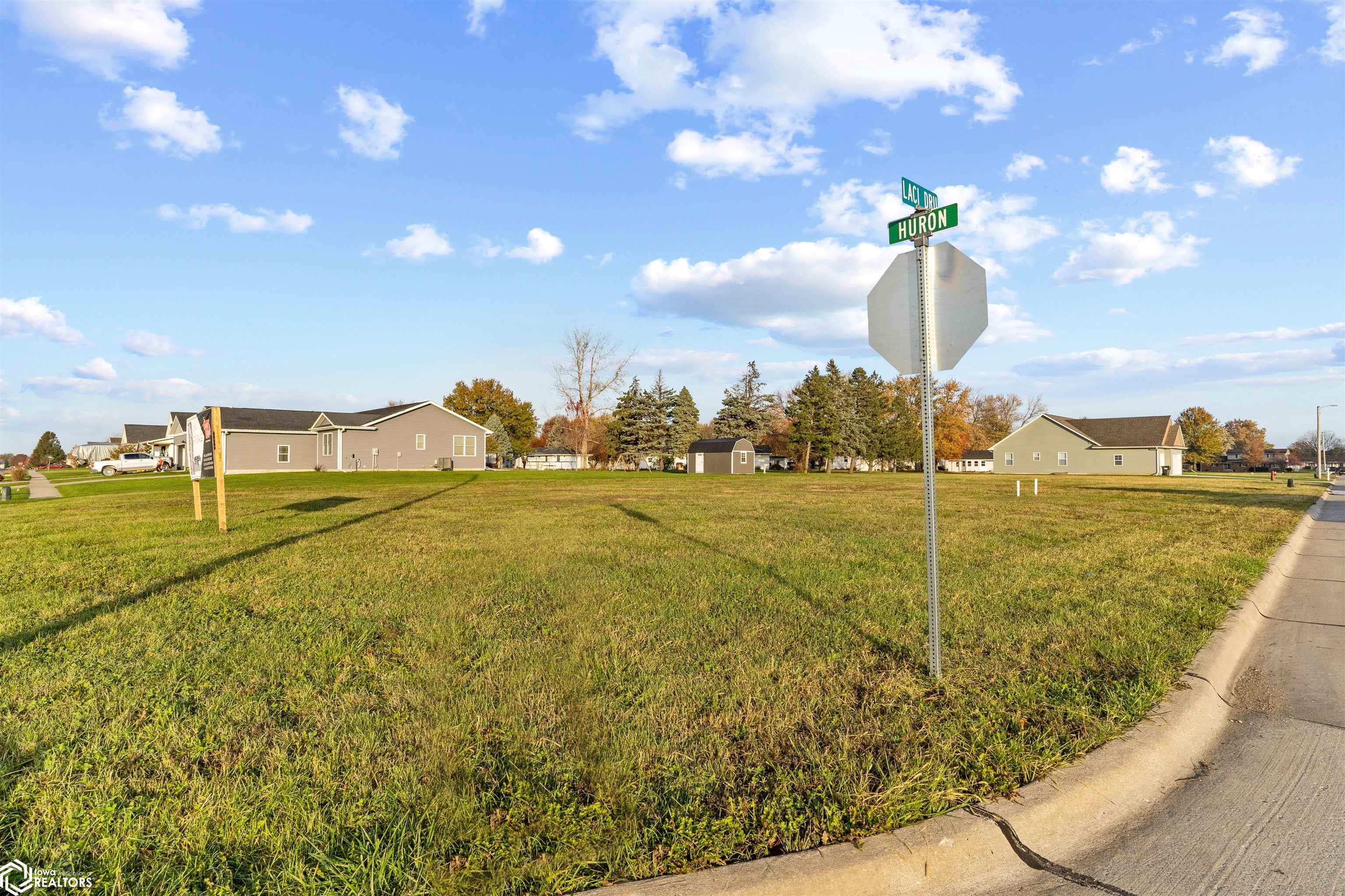 419 Laci Dru Drive, Mediapolis, Iowa image 5