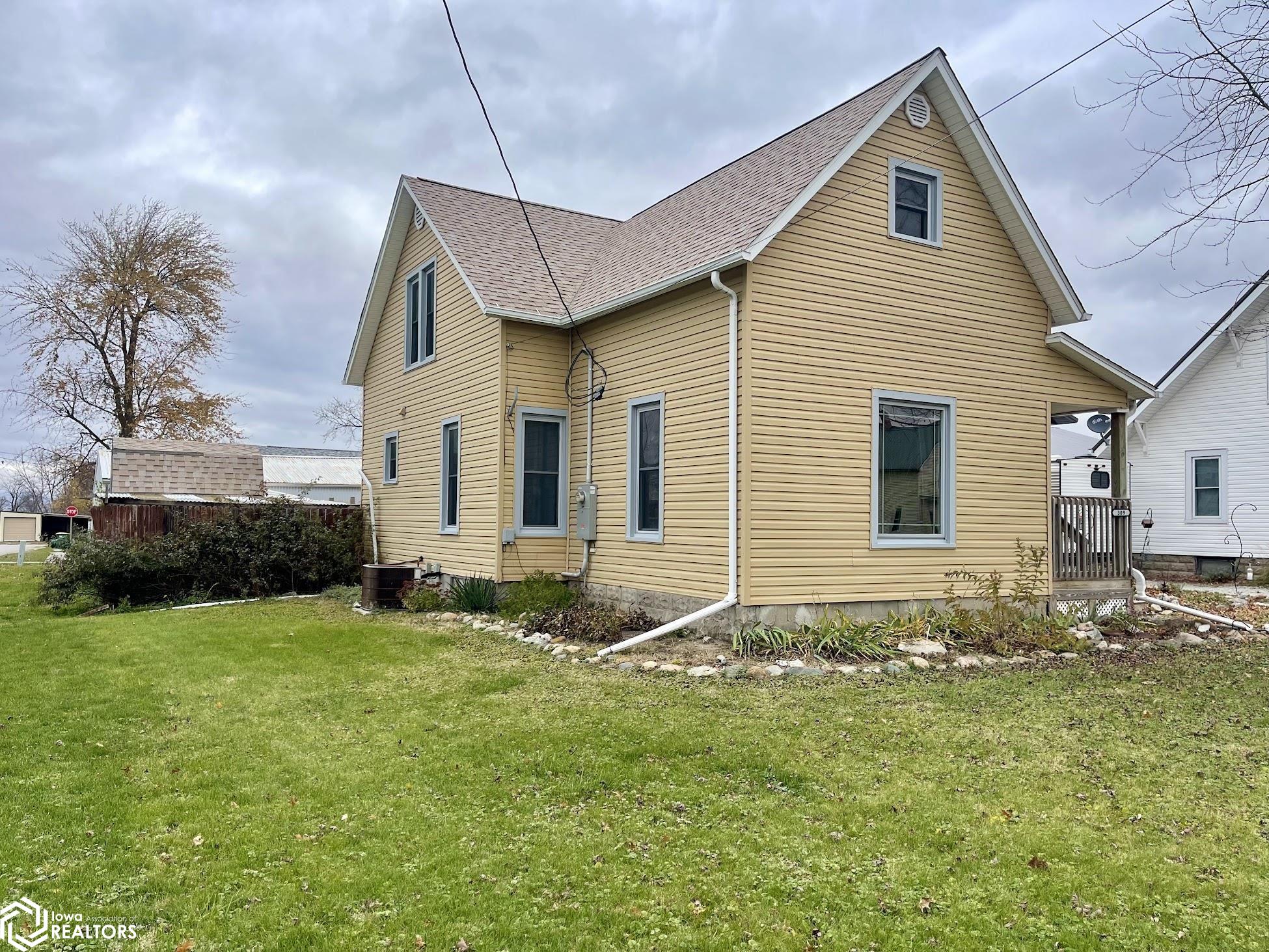 309 W Main Street, Lockridge, Iowa image 28